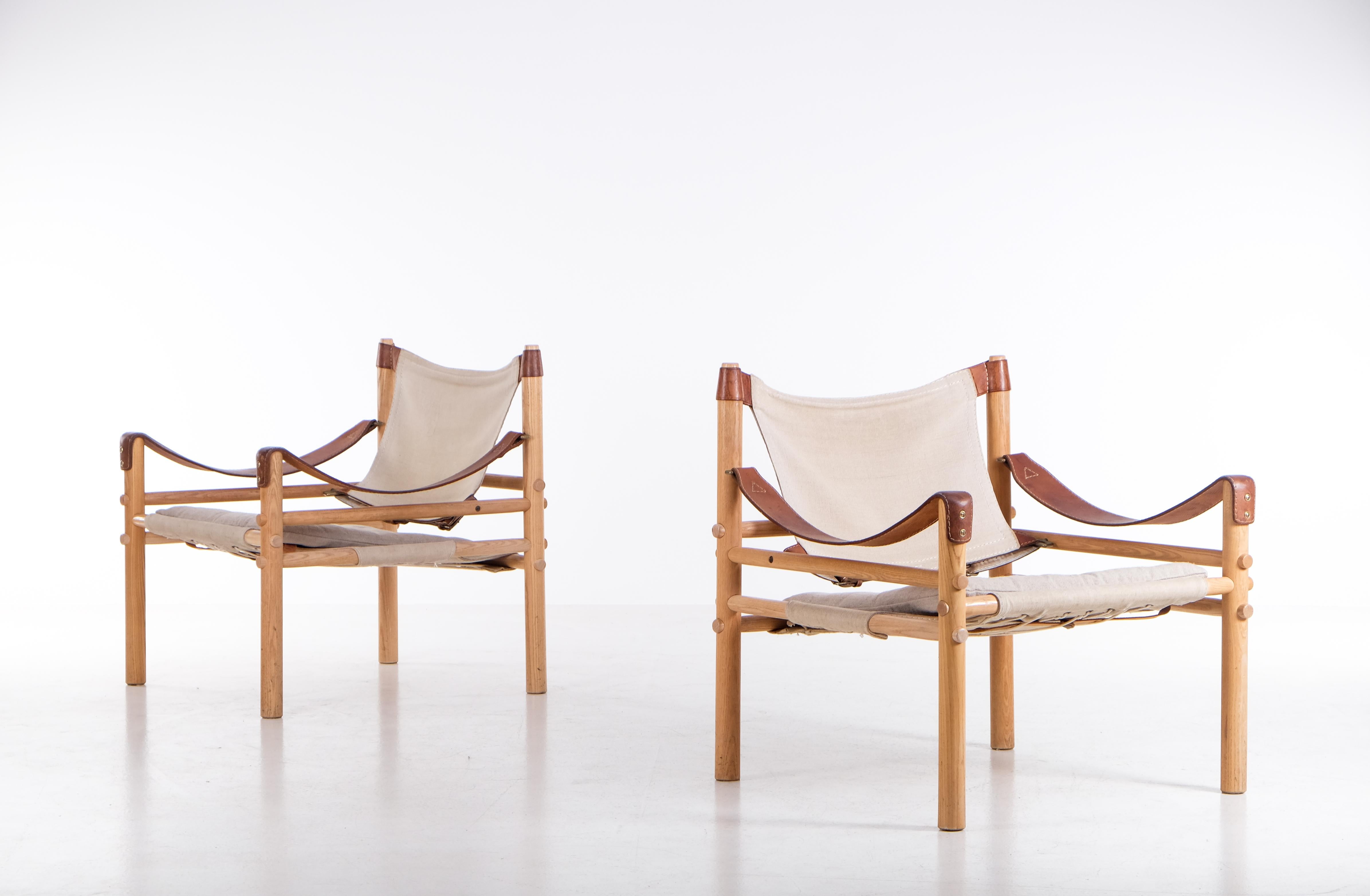 Scandinavian Modern Pair of Arne Norell Easy Chairs Model Sirocco, 1970s For Sale
