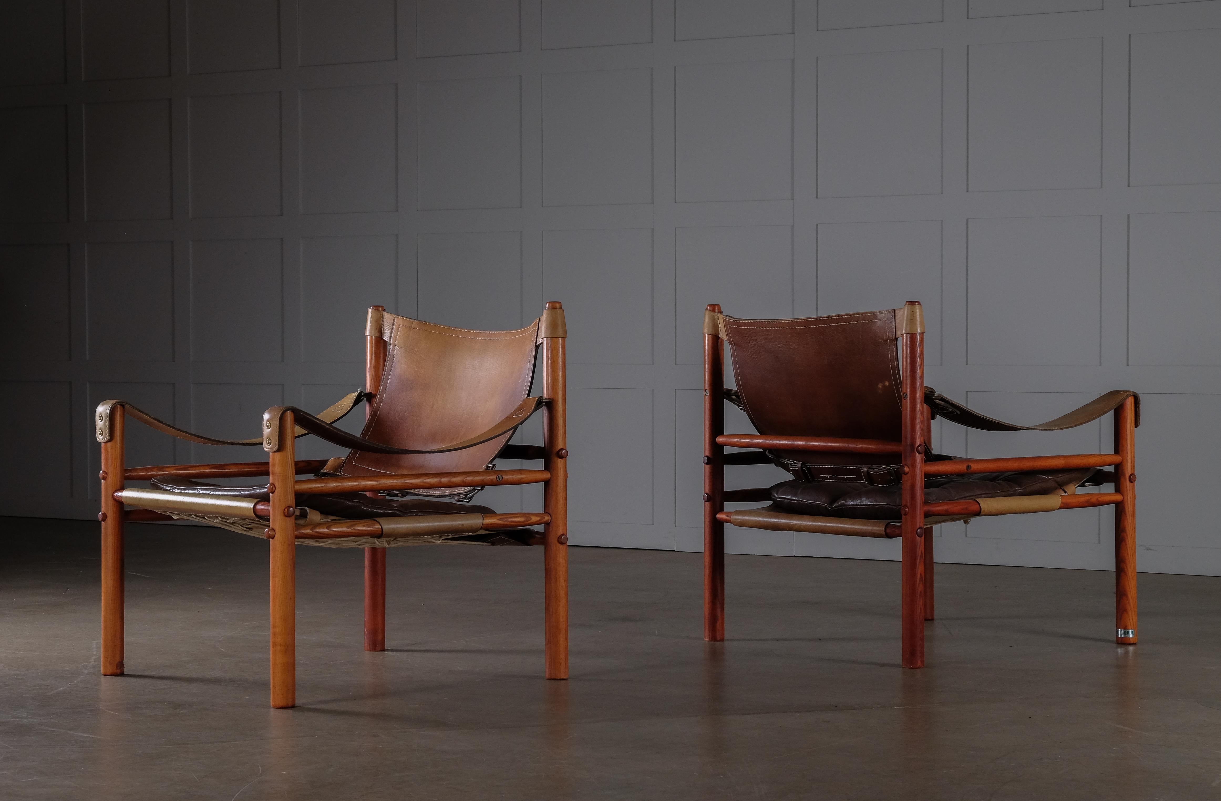 Suédois Paire de fauteuils modèle Sirocco d'Arne Norell, années 1970 en vente