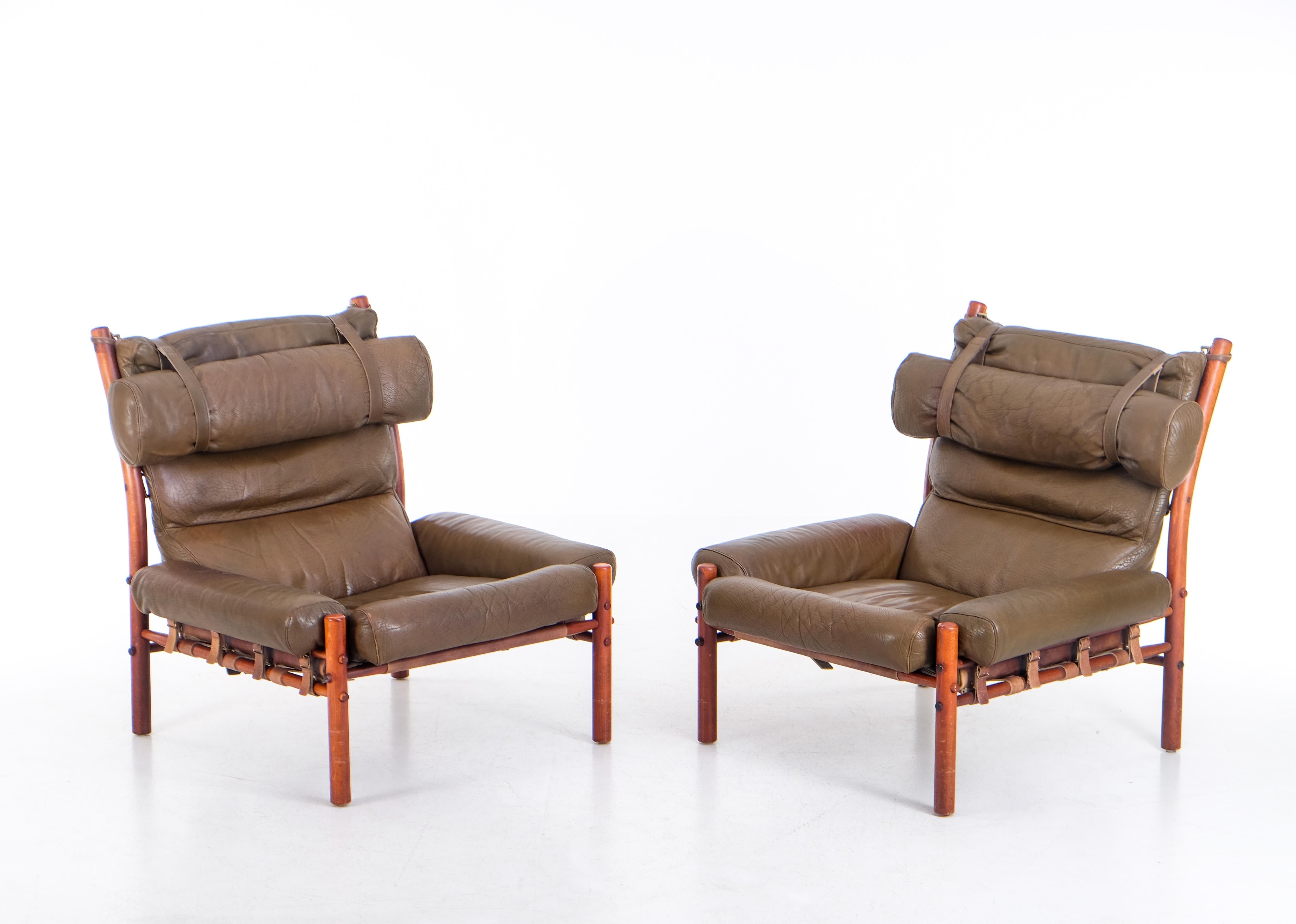 Ein Paar der sehr bequemen Inka-Stuhl mit patinierten ursprünglichen Leder. Entworfen von Arne Norell, hergestellt von Norell Möbel AB in Aneby, Schweden. Sehr guter Zustand. 







 