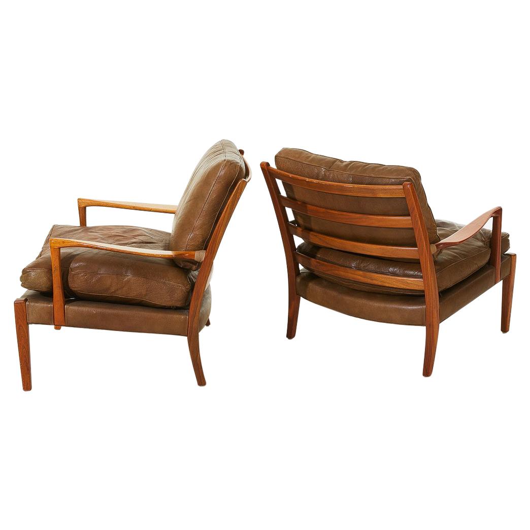 Pair of Arne Norell "Löven" Easy Arm Chairs in Walnut and Leather, Swedish 1960s