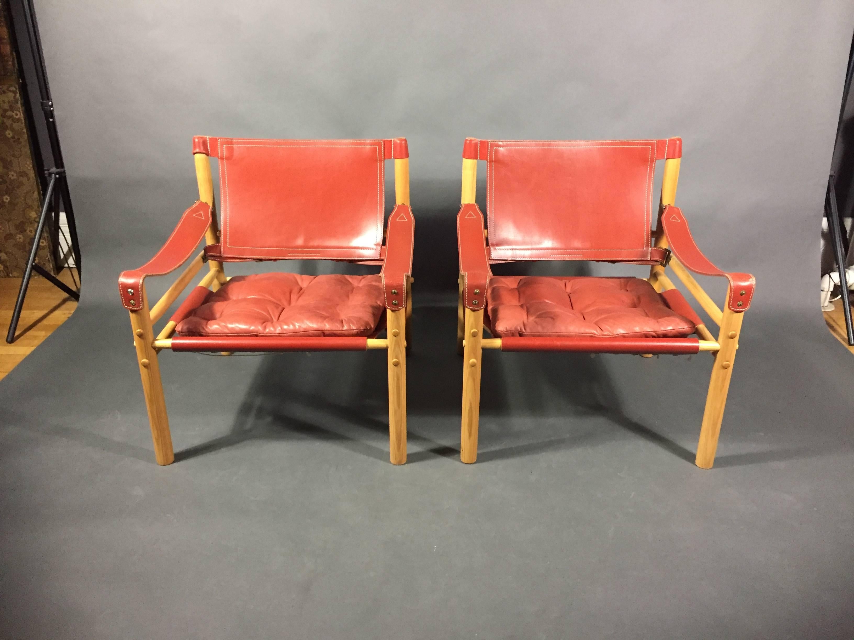 Scandinavian Modern Pair of Arne Norell Red or Orange Leather Sirocco Chairs, Sweden For Sale