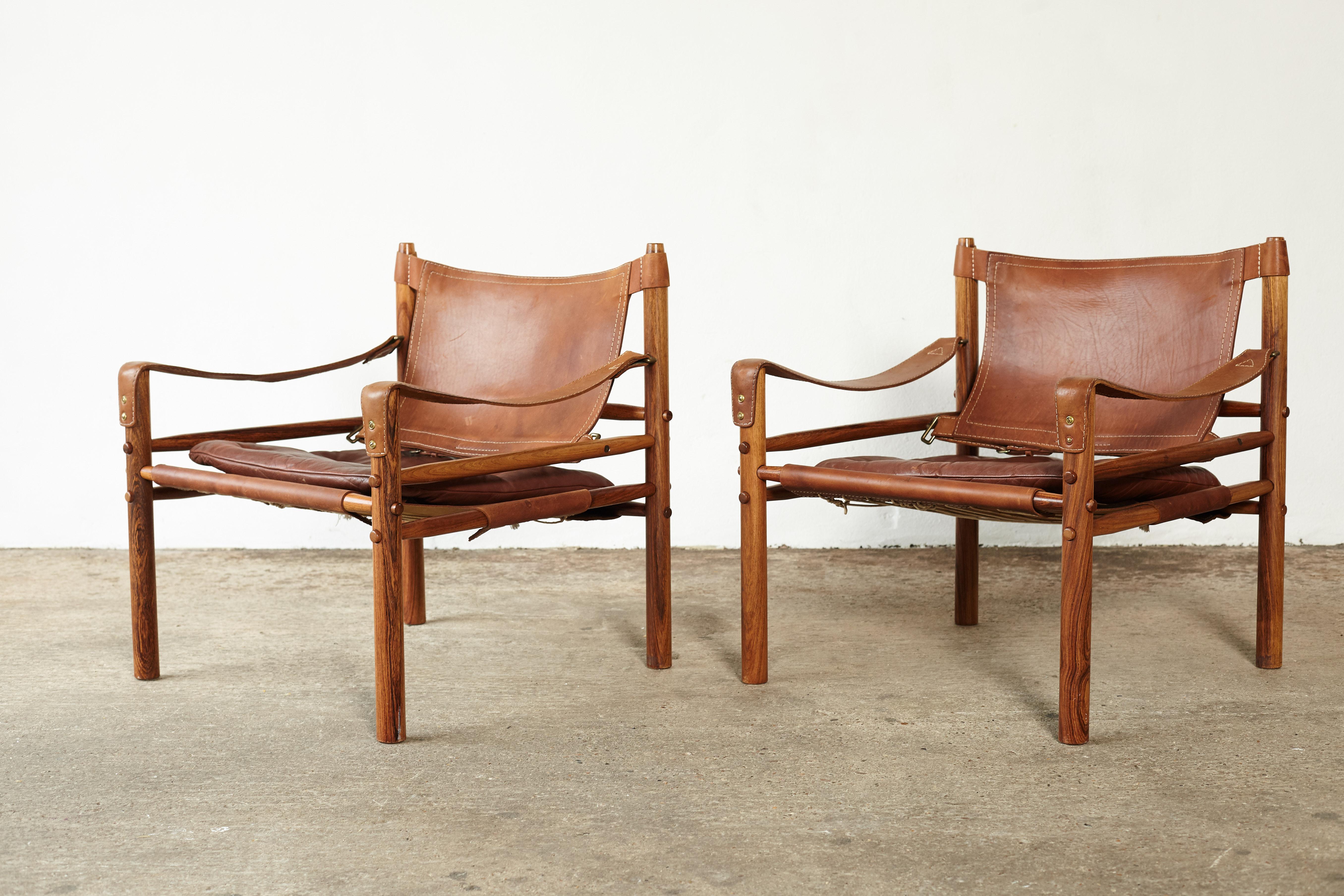 Pair of Arne Norell Rosewood Safari Chairs, Sweden, 1970s In Good Condition In London, GB