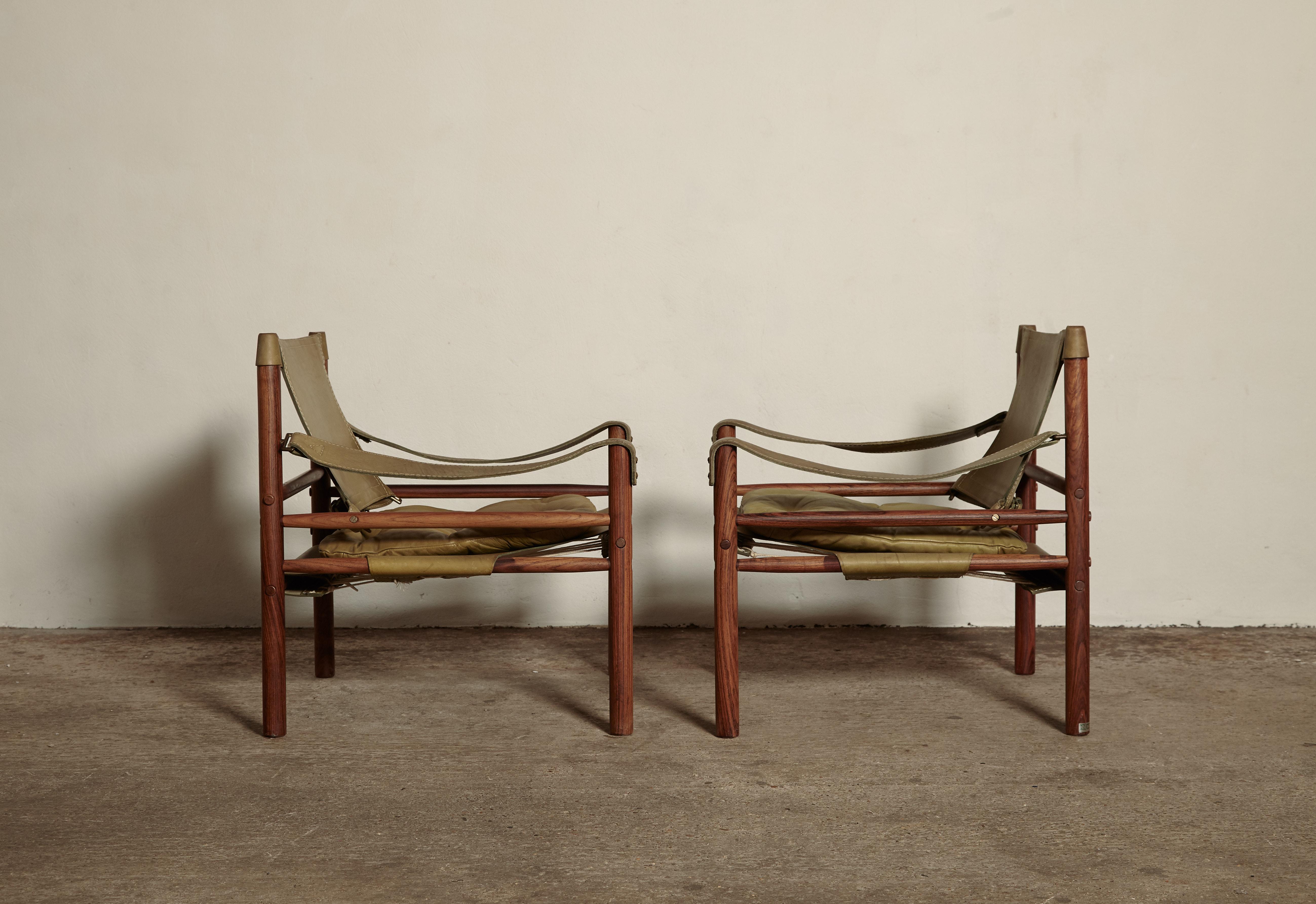 Pair of Arne Norell Safari Chairs, Green Leather, Sweden, 1970s 2