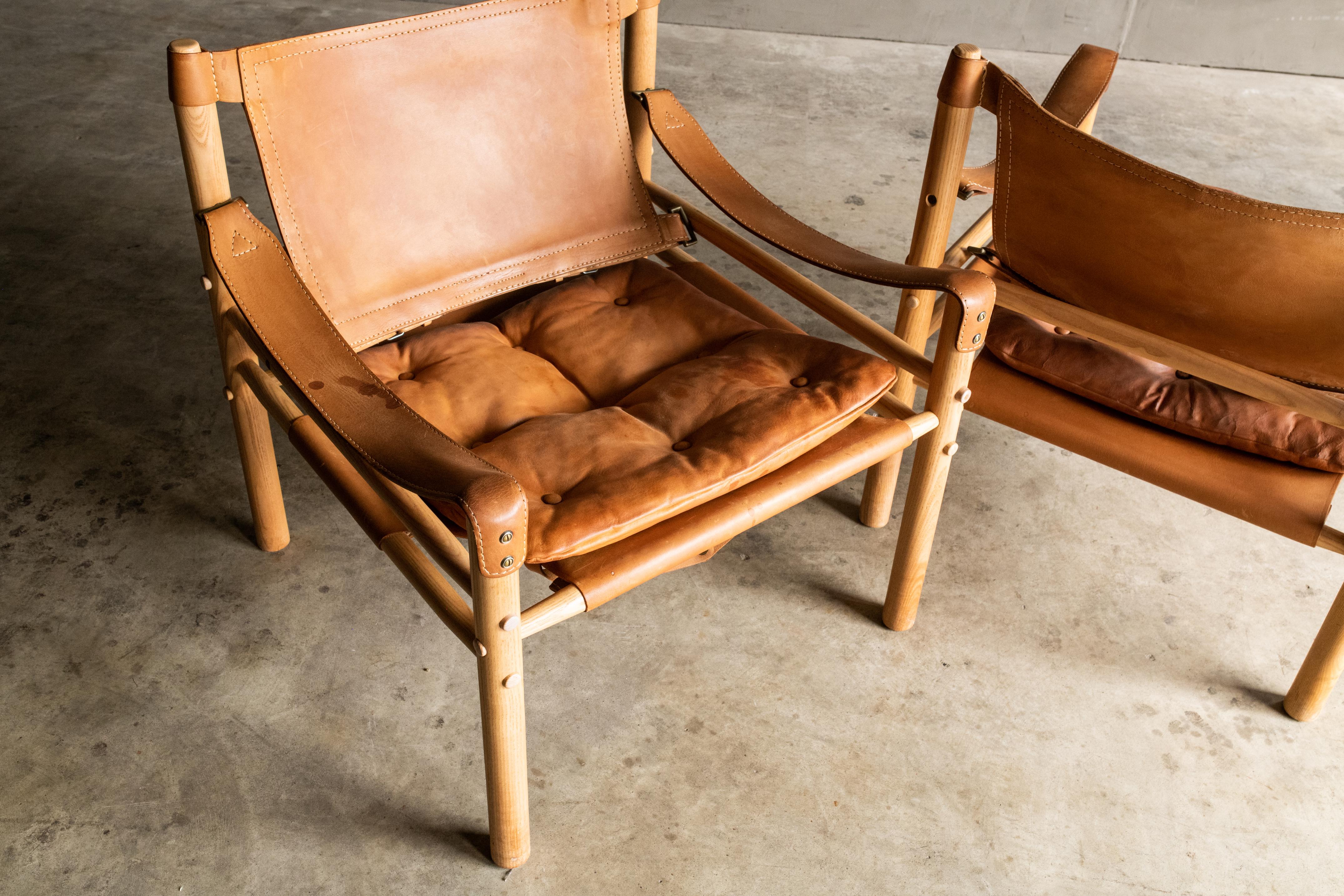 Pair of Arne Norell Safari Lounge Chairs, Model Sirocco, Sweden, 1970s In Good Condition In Nashville, TN