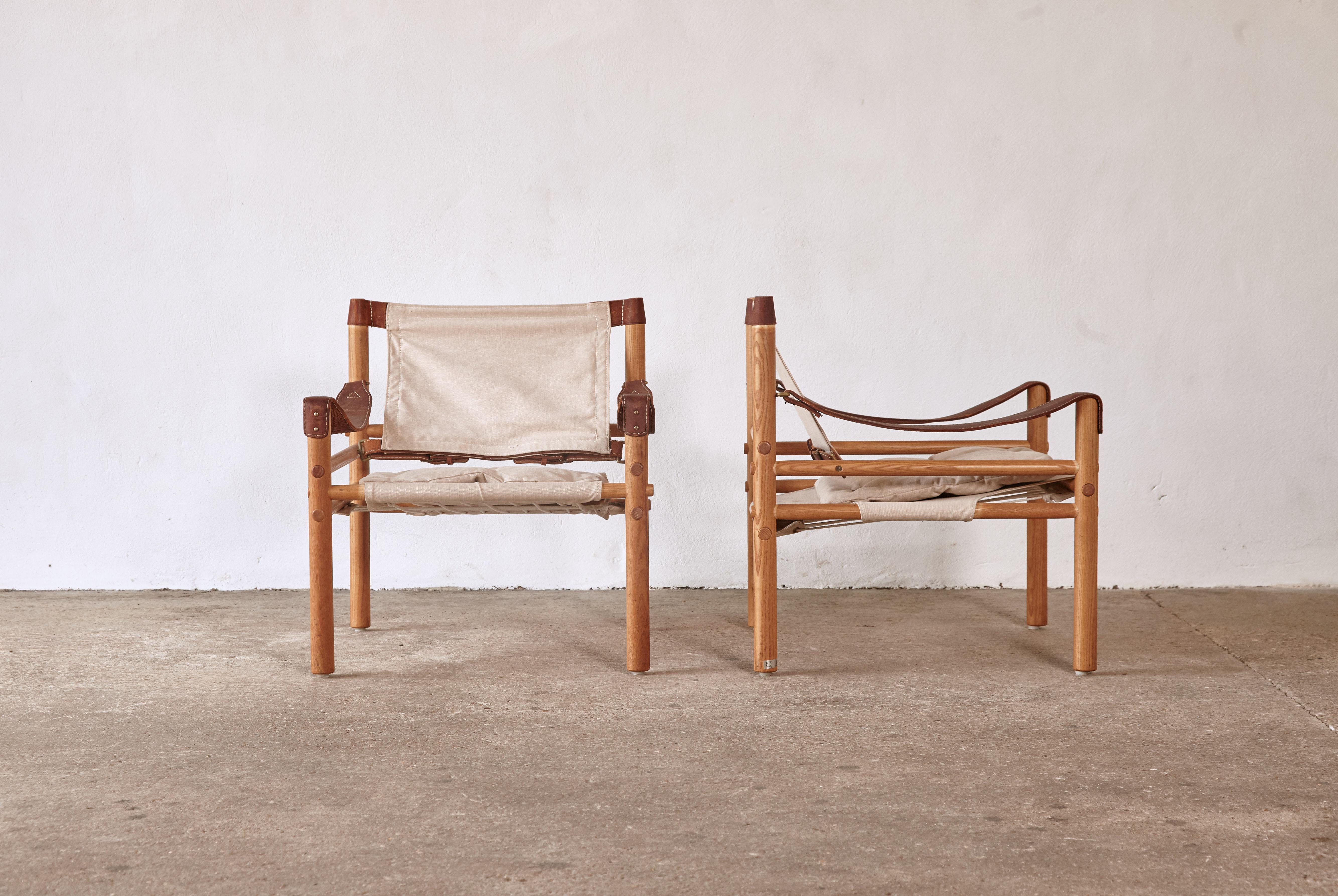 A pair of Arne Norell safari sirocco chairs in ashwood and newly reupholstered in canvas. Made by Norell Möbel AB, in Sweden. 



UK customers please note: displayed prices do not include VAT.

