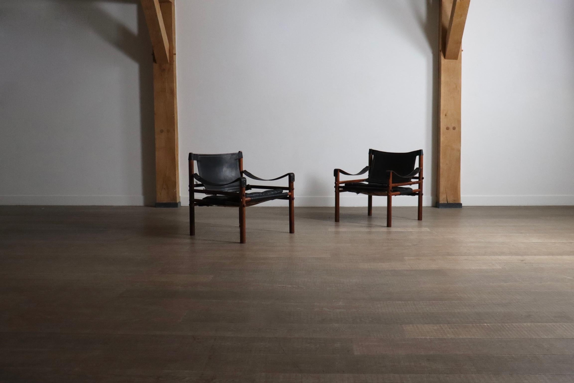 Pair of Arne Norell Sirocco Easy Chairs for Norell AB, Sweden 1970s In Good Condition For Sale In ABCOUDE, UT