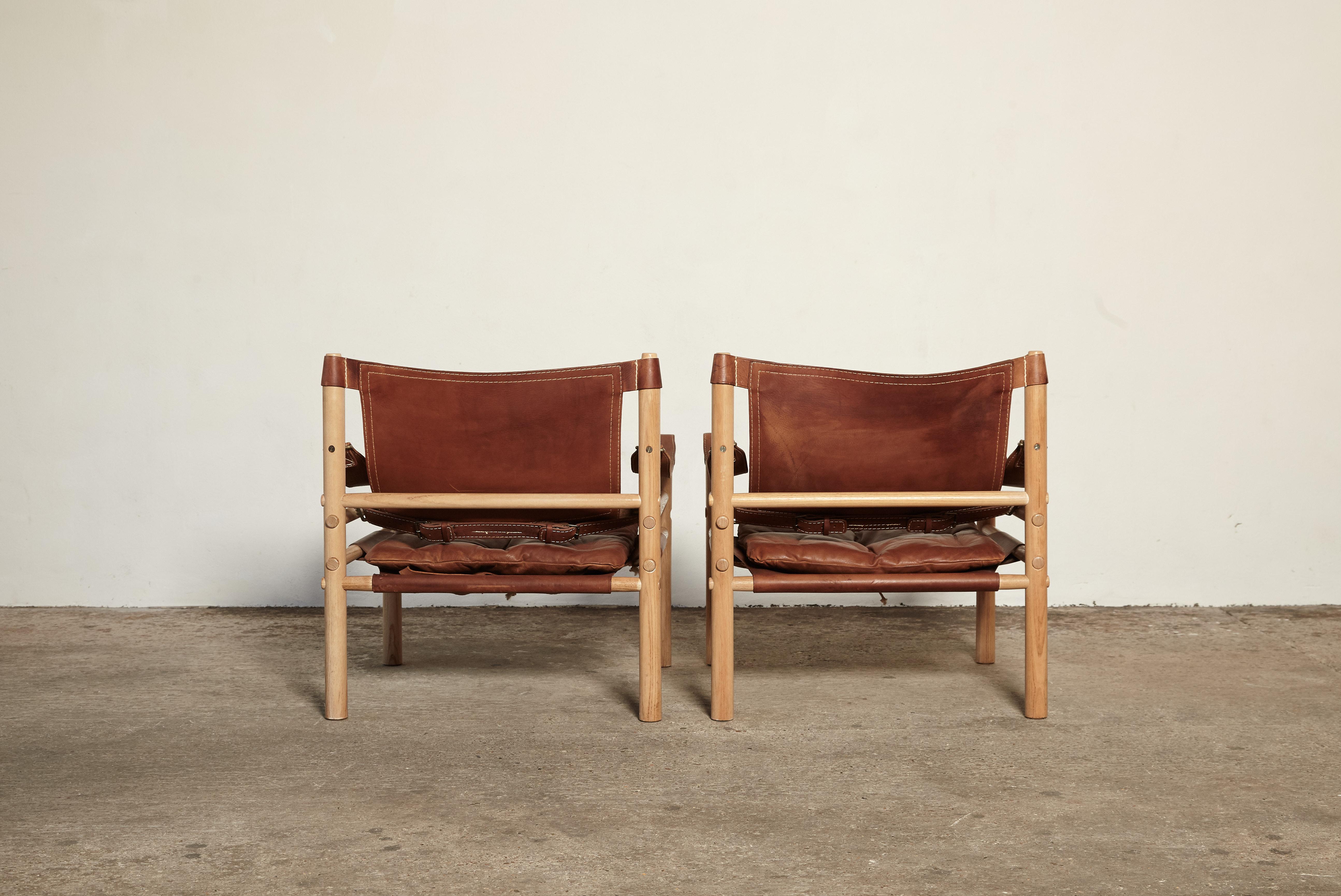 Pair of Arne Norell Sirocco Safari Chairs, Norell Mobel, Sweden, 1970s In Good Condition In London, GB