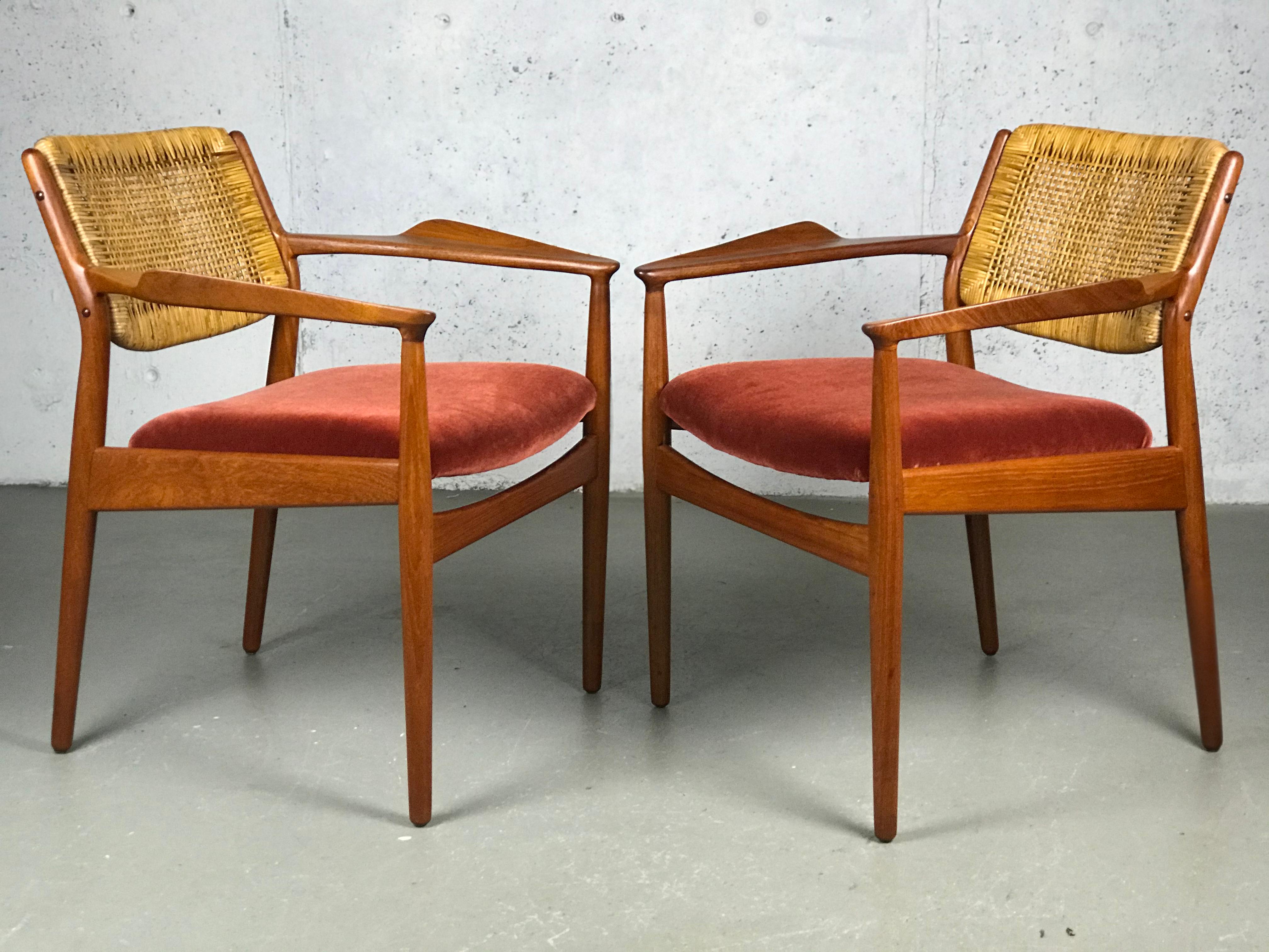 Mid Century Modern Armchairs by Arne Vodder for Sibast Model 51A 9