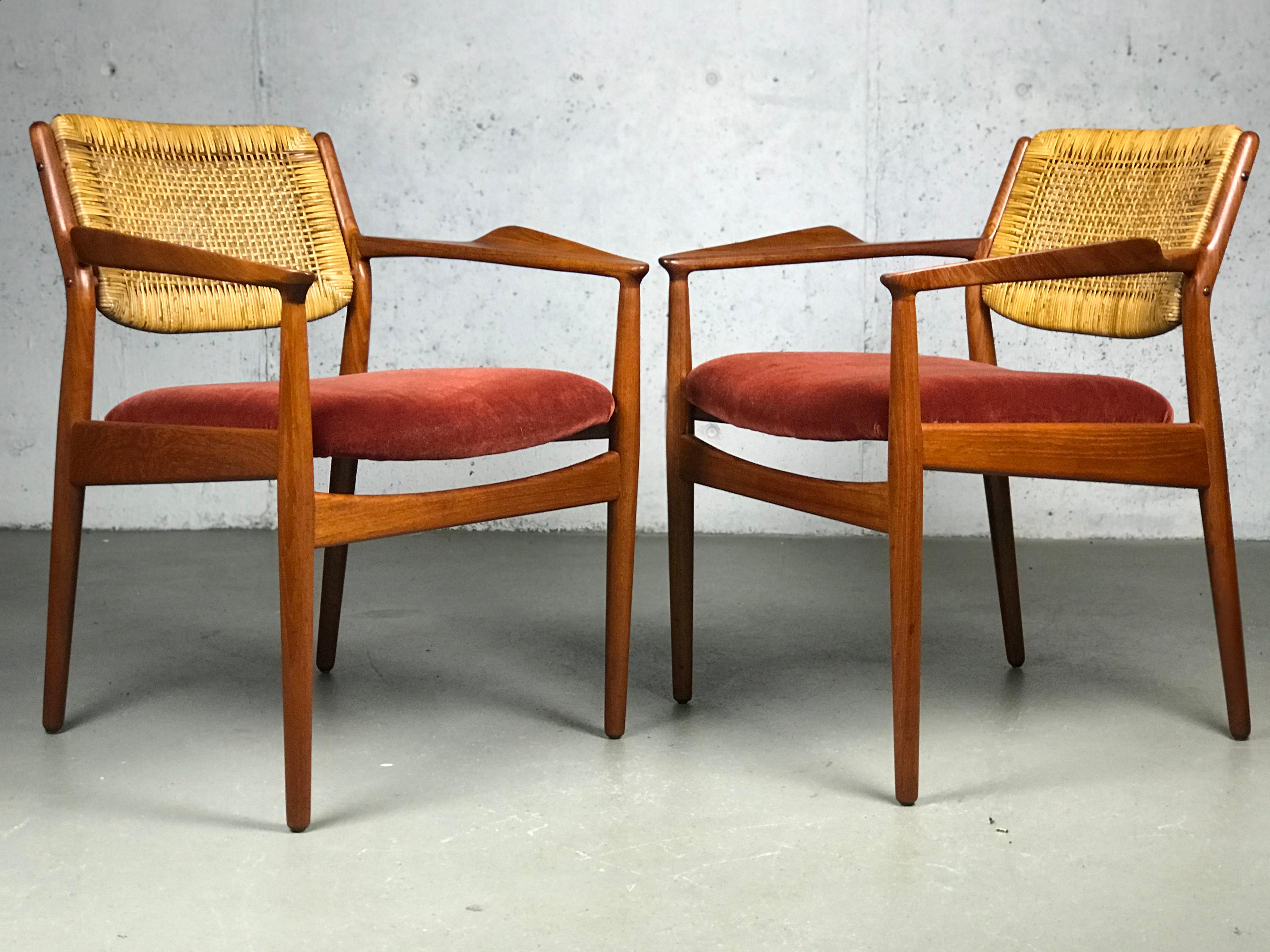 Mid Century Modern Armchairs by Arne Vodder for Sibast Model 51A 2
