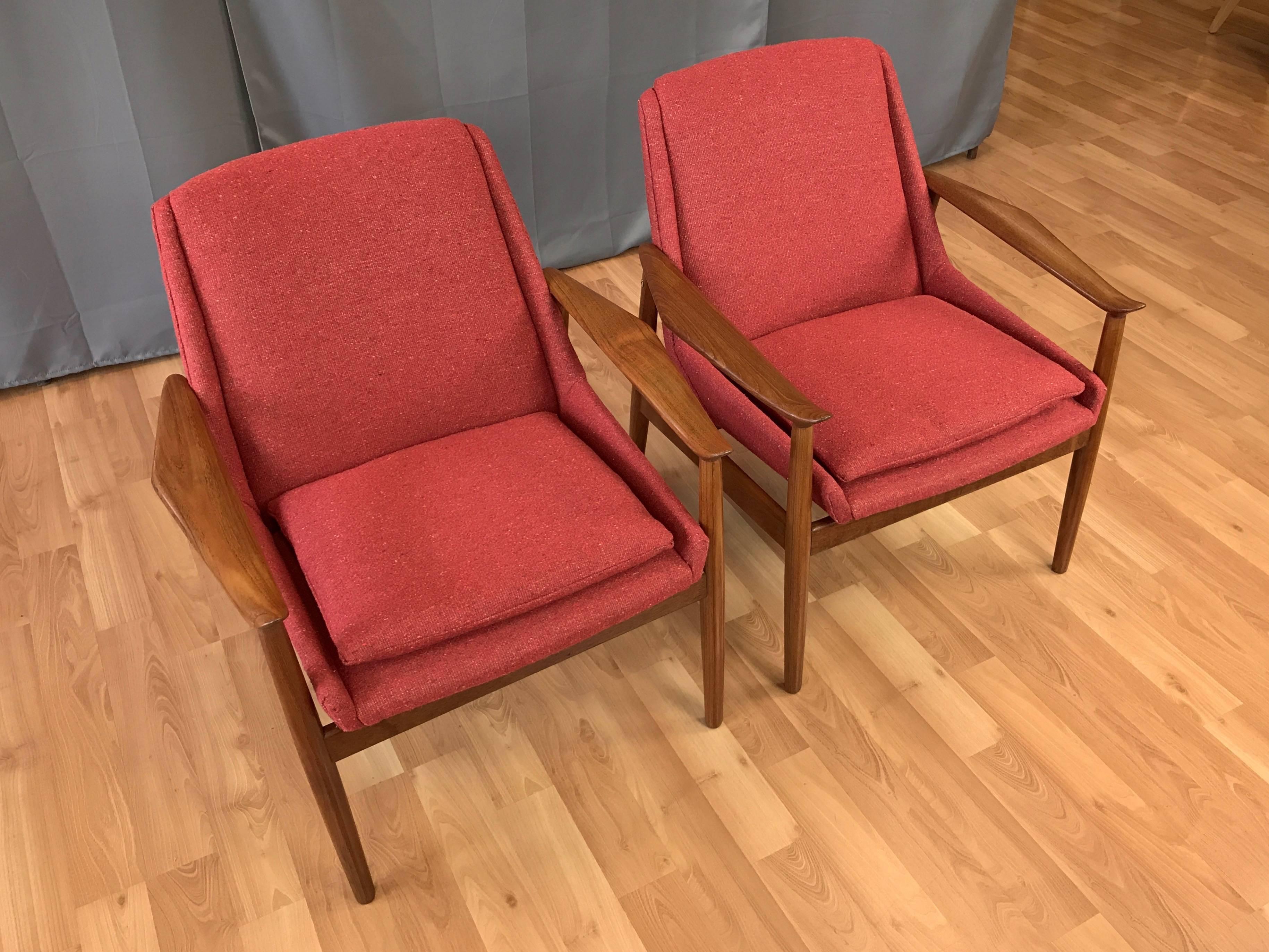 Upholstery Pair of Arne Vodder for Slagelse No. 810 Teak Lounge Chairs