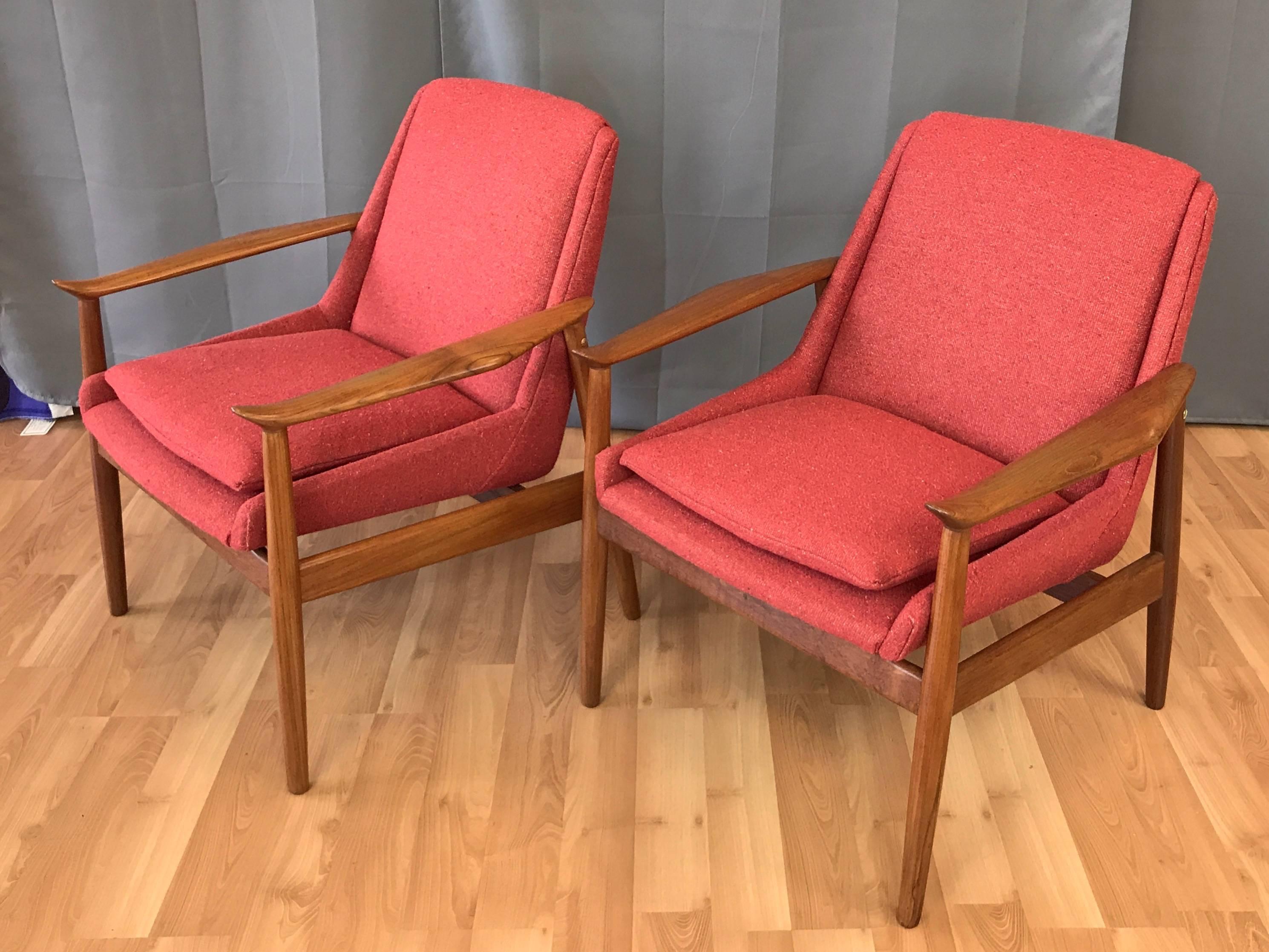 Pair of Arne Vodder for Slagelse No. 810 Teak Lounge Chairs 1