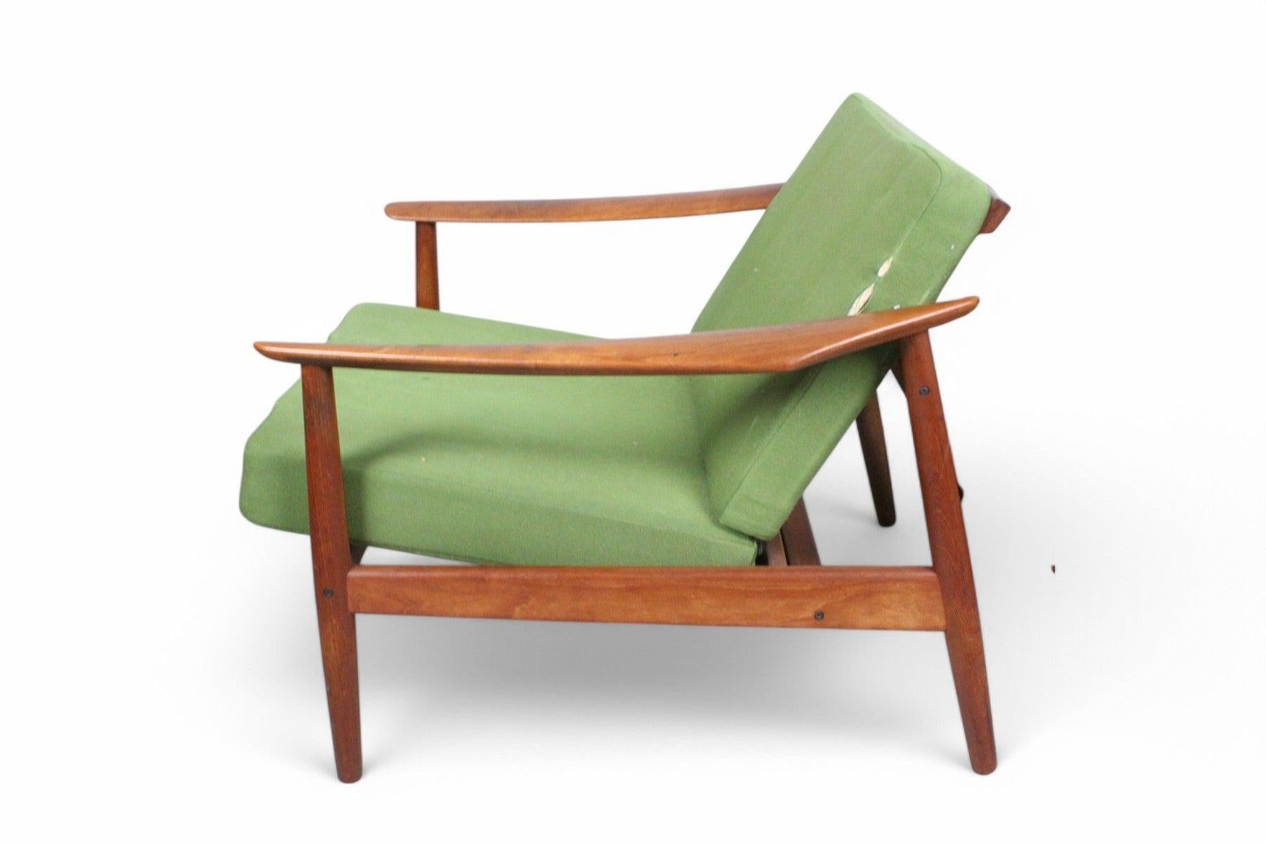 Mid-Century Modern Paire de chaises longues Arne Vodder modèle 164 en teck en vente