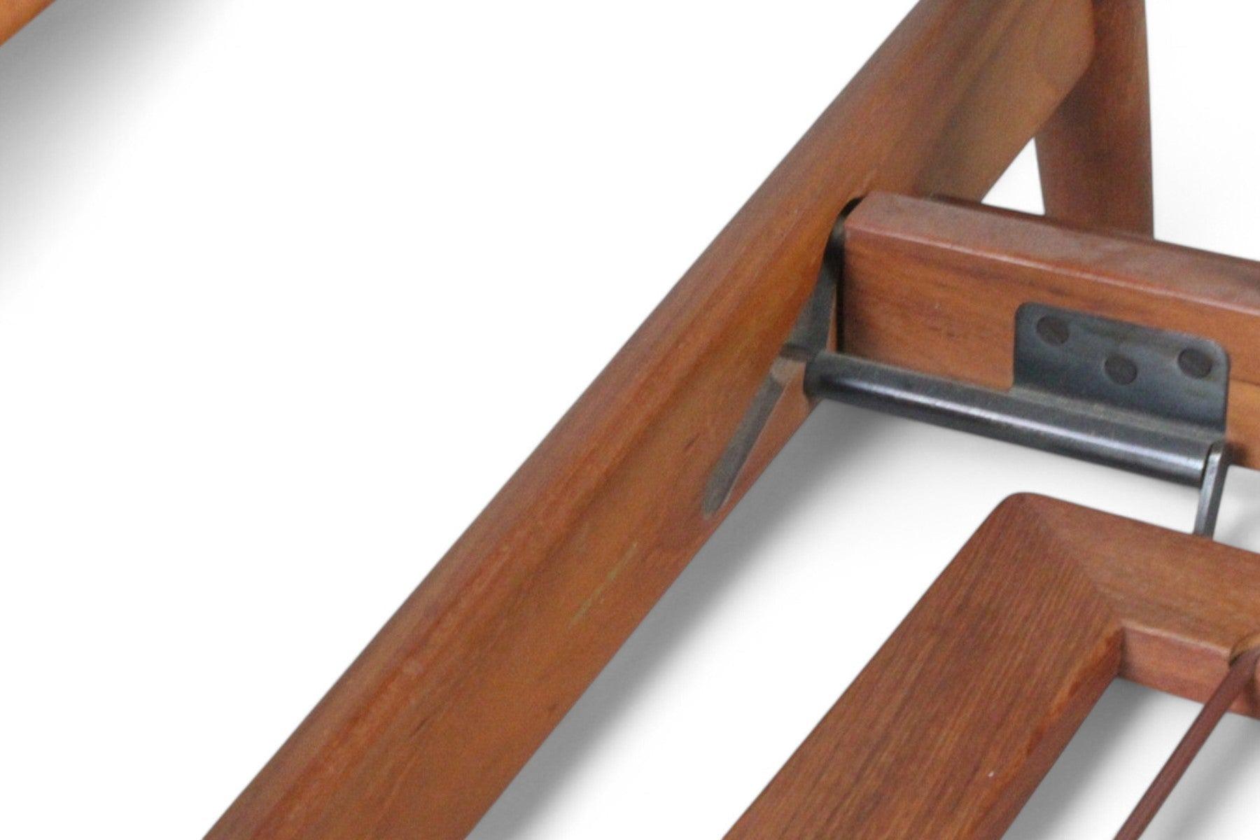 Laine Paire de chaises longues Arne Vodder modèle 164 en teck en vente