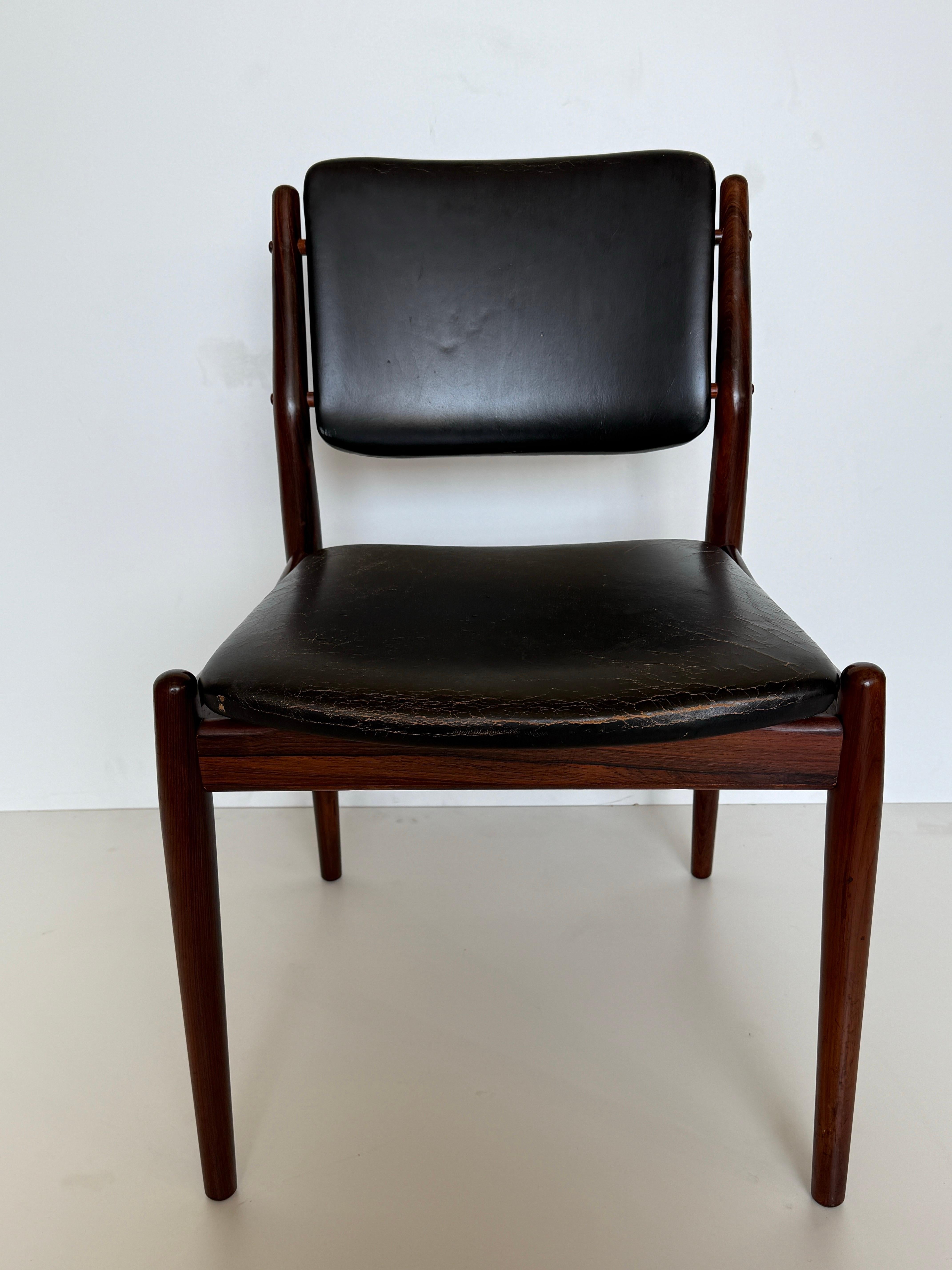 Pair of Arne Vodder Side Chairs for Sibast Mobler In Good Condition For Sale In North Hollywood, CA