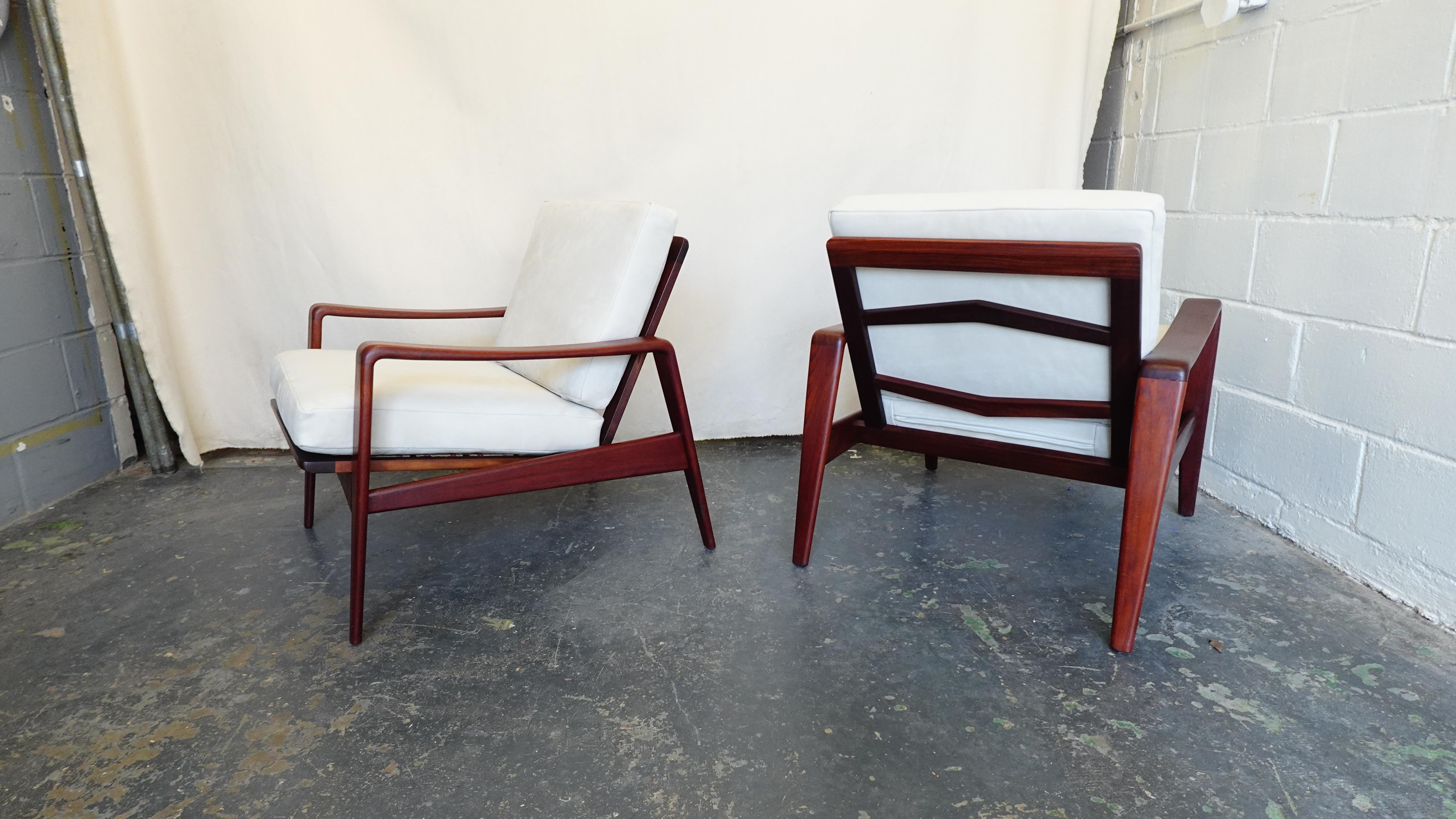 Pair of Arne Wahl Iverson Lounge Chairs for Komfort in Teak & Leather, 1960 For Sale 8