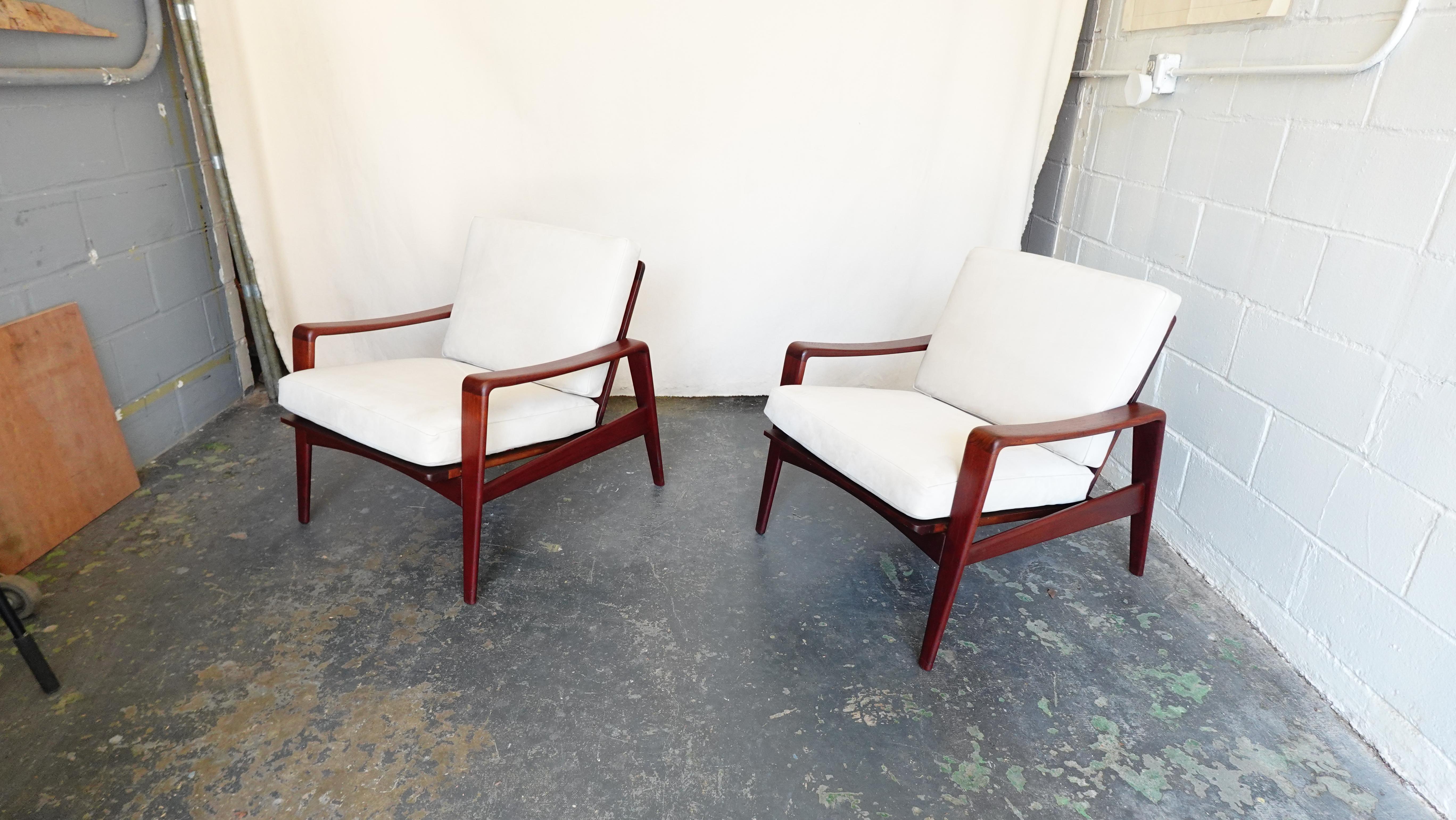 Pair of Arne Wahl Iverson Lounge Chairs for Komfort in Teak & Leather, 1960 For Sale 12