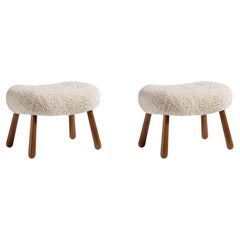 Paire de tabourets en peau de mouton Arnold Madsen