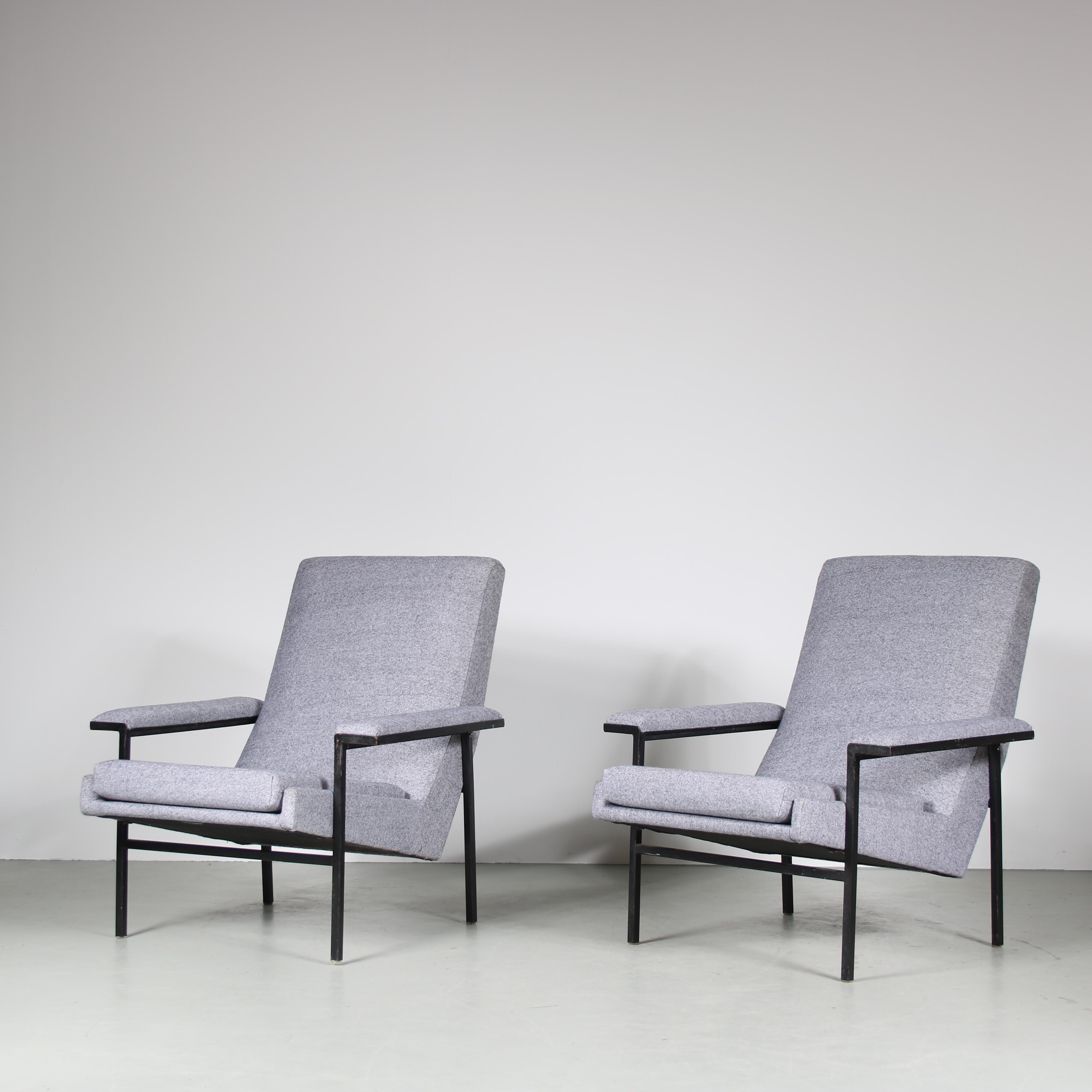 French Pair of Arp Chairs by Steiner, France, 1950 For Sale