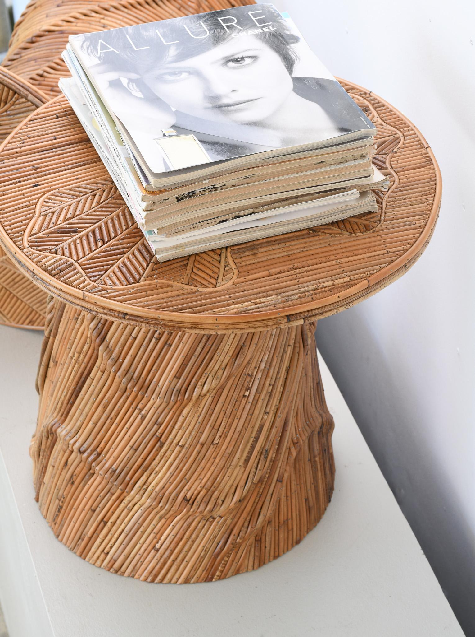 XXI secolo e contemporaneo Coppia di  Tavolini in rattan organico Arra in vendita