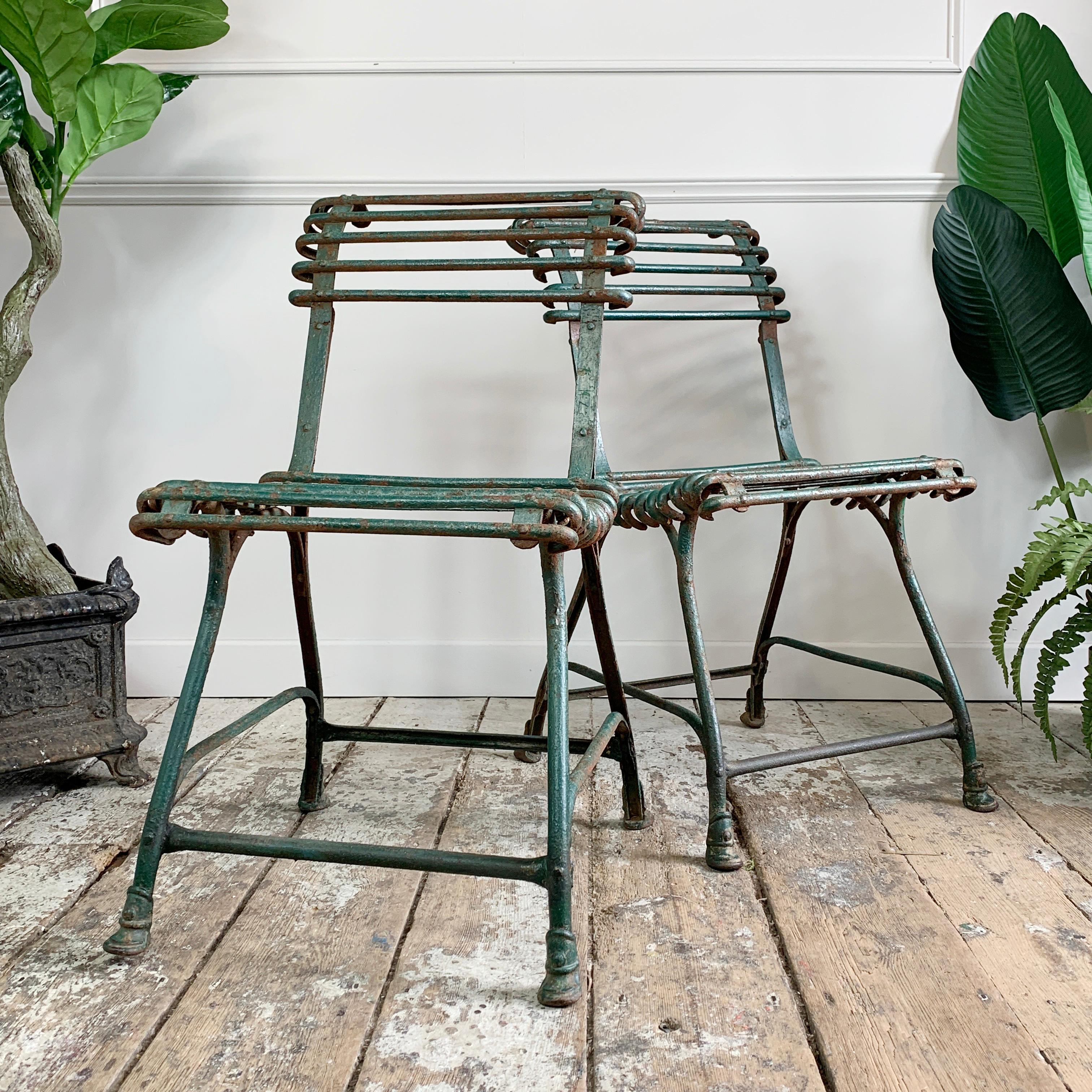Beautiful pair of Green Arras 'Saint Sauveurs' chairs
The chairs are in good condition
Horse hoof feet
Dating circa 1910, From one of the factories in arras producing this type of garden furniture at the time
The original brass manufacturer’s