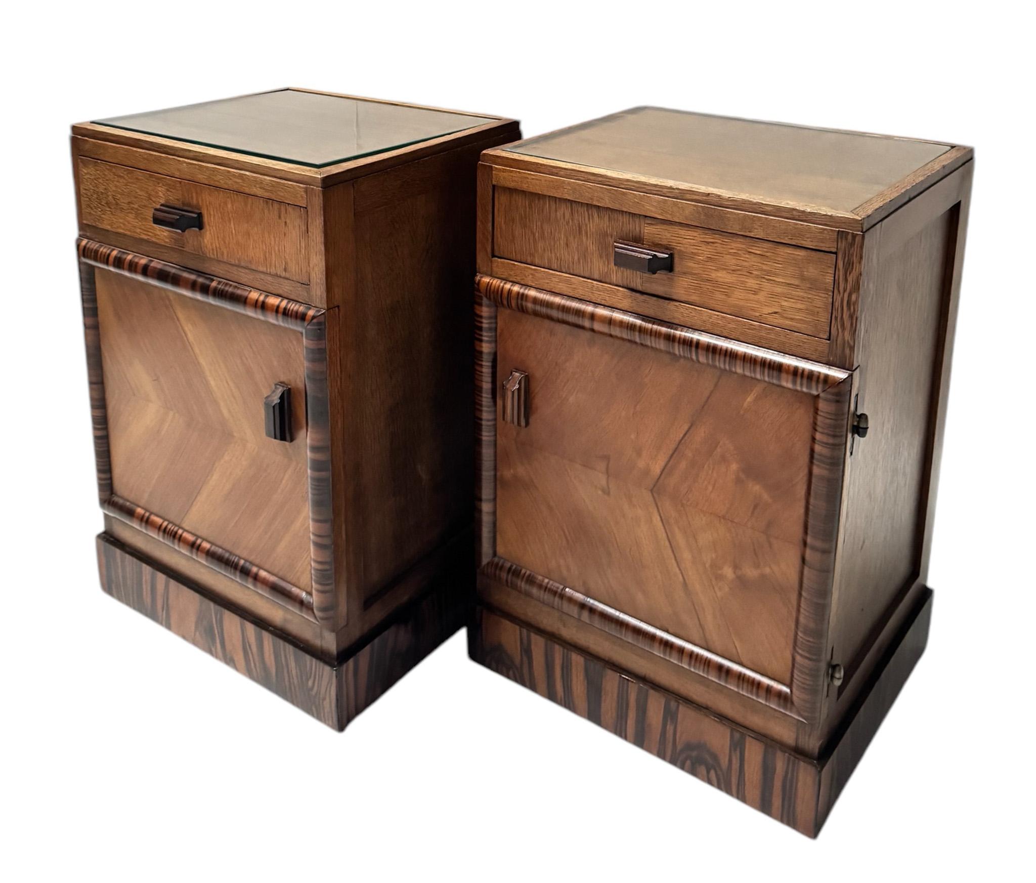 Dutch Pair of Art Deco Amsterdamse School Nightstands or Bedside Tables, 1920s For Sale