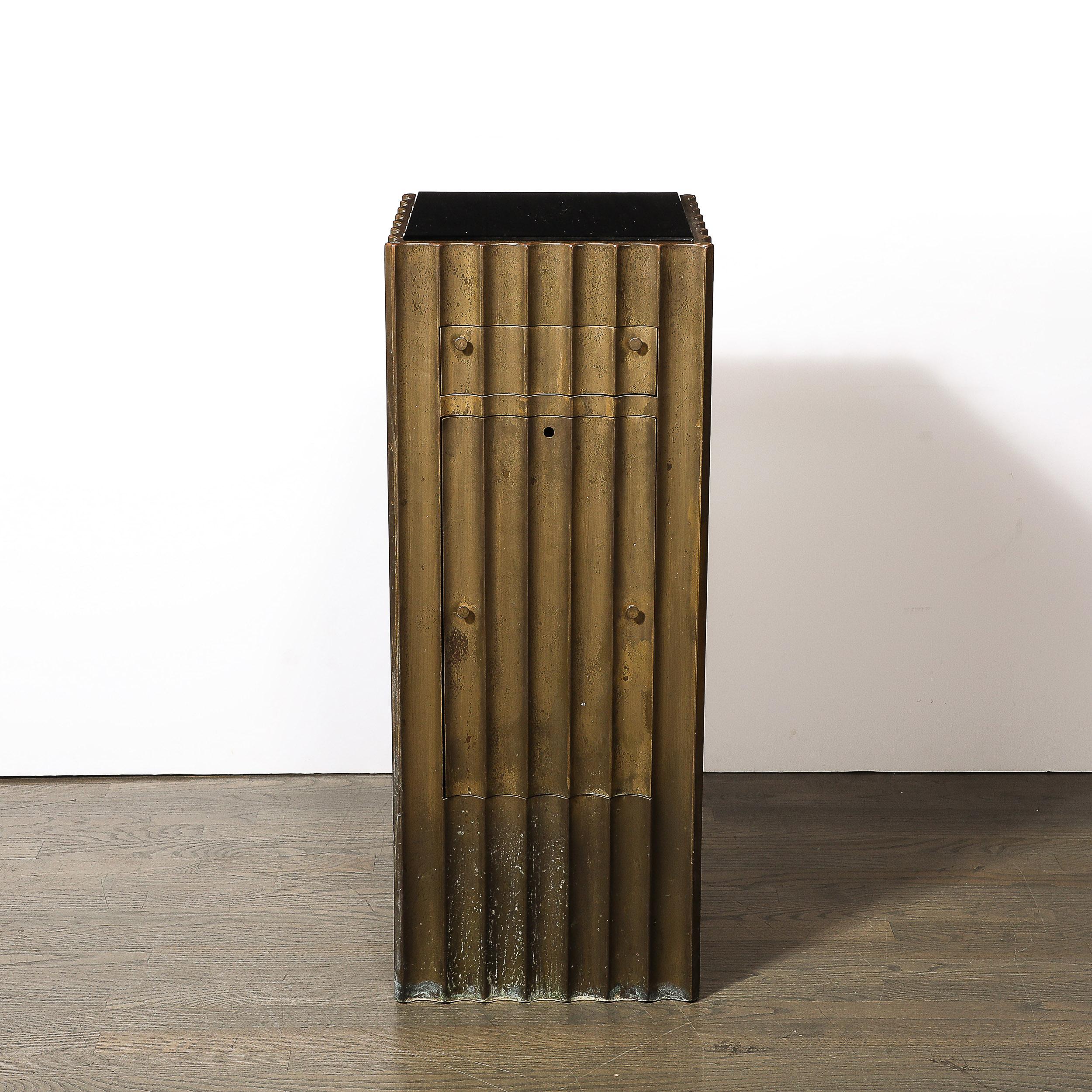 Pair of Art Deco Antiqued Bronze Fluted Pedestal w/ Vitrolite Top In Good Condition In New York, NY