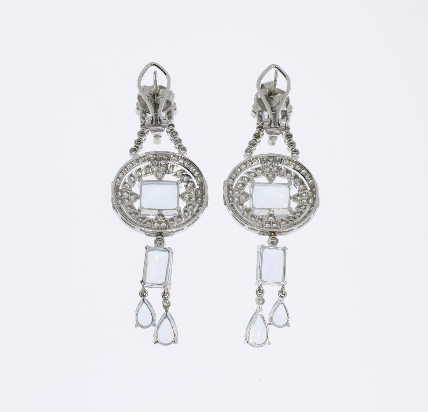 Women's Pair of Art Deco Style Aquamarine Diamond White Gold Dangle Earrings For Sale