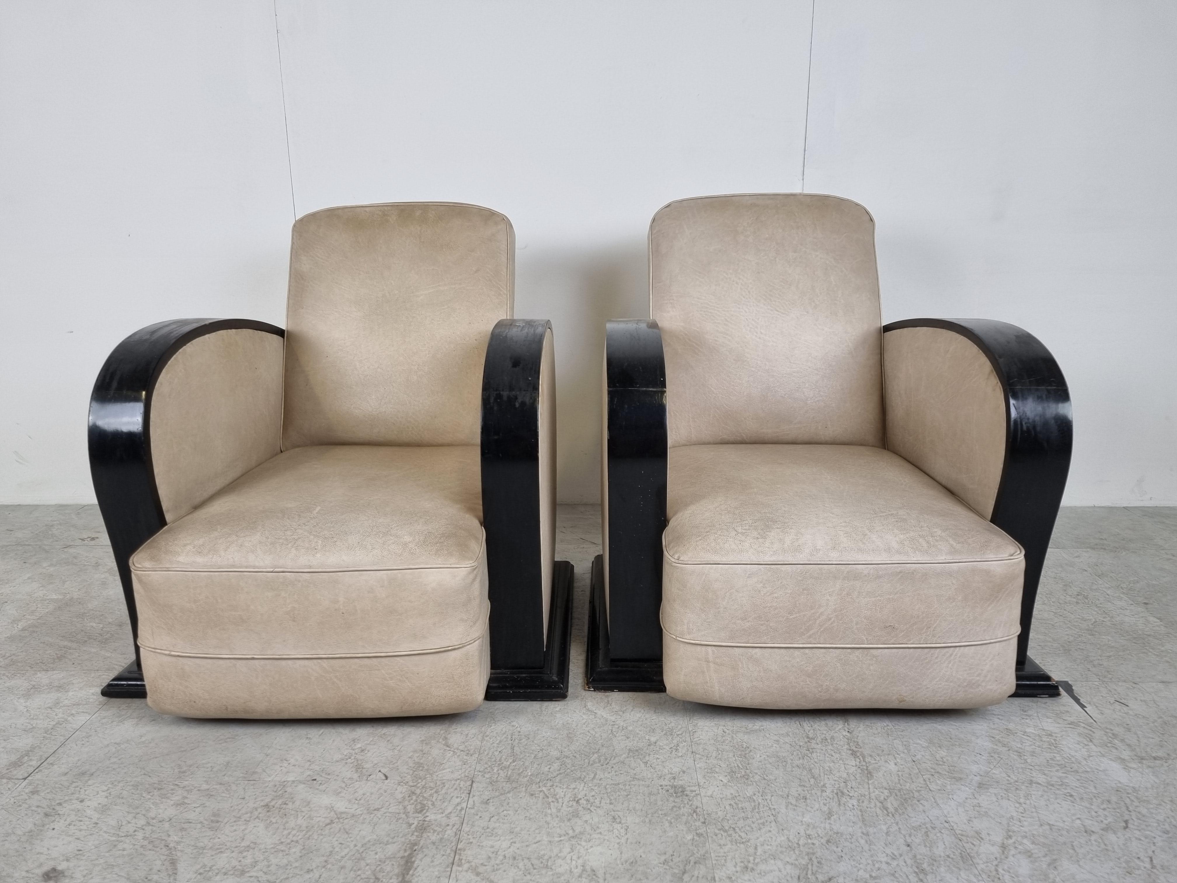 Mid-20th Century Pair of art deco armchairs, 1930s For Sale