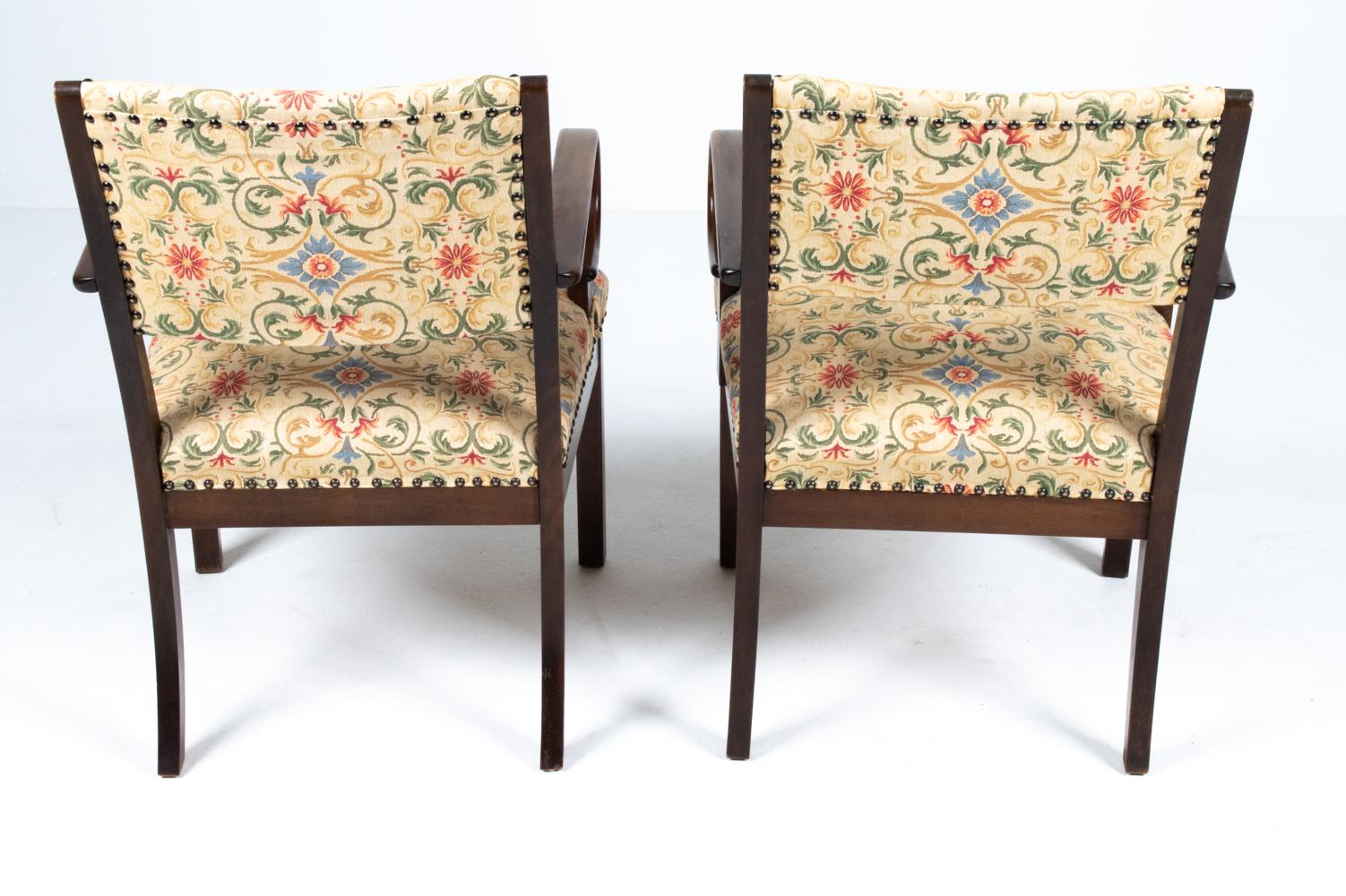 Pair of Art Deco Armchairs Attributed to Fritz Hansen 4