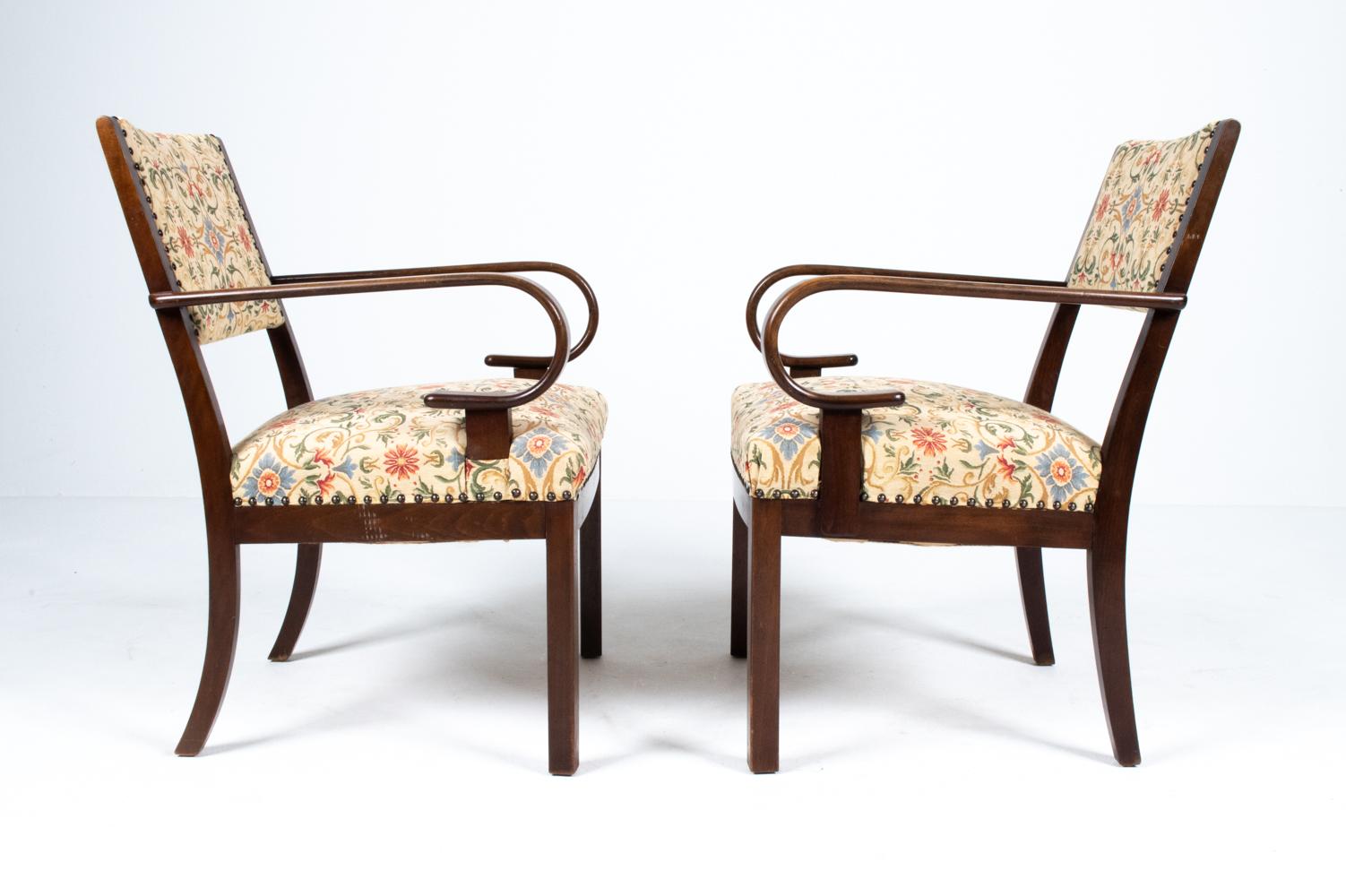 Pair of Art Deco Armchairs Attributed to Fritz Hansen 7