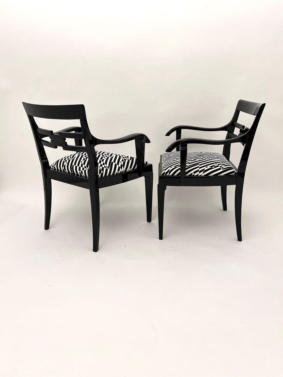 Pareja de Sillones Art Decó, Laca Negra, Tela Negra-Crema, Alemania ca. 1925 en Bueno estado para la venta en Regensburg, DE