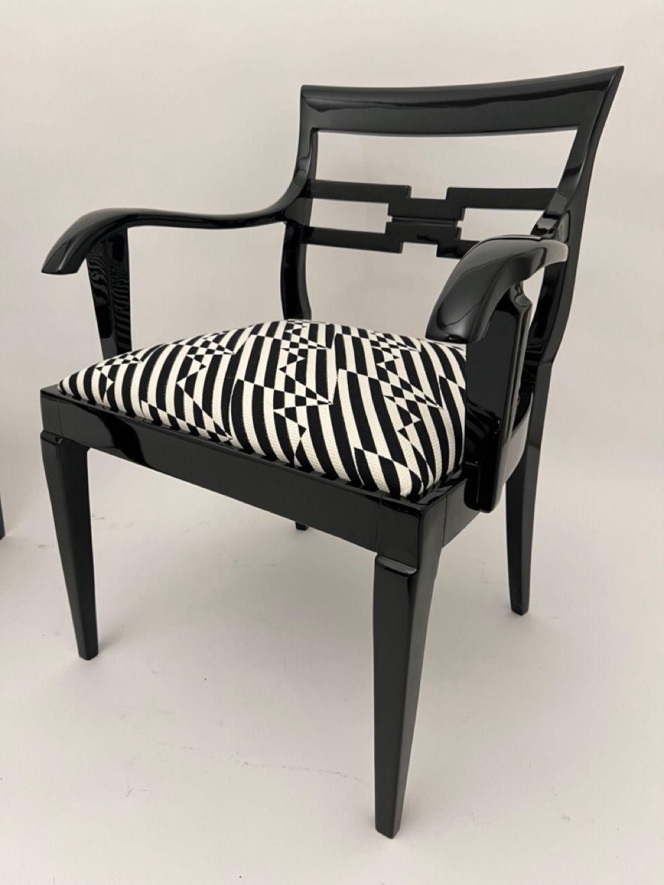Pareja de Sillones Art Decó, Laca Negra, Tela Negra-Crema, Alemania ca. 1925 en venta 3