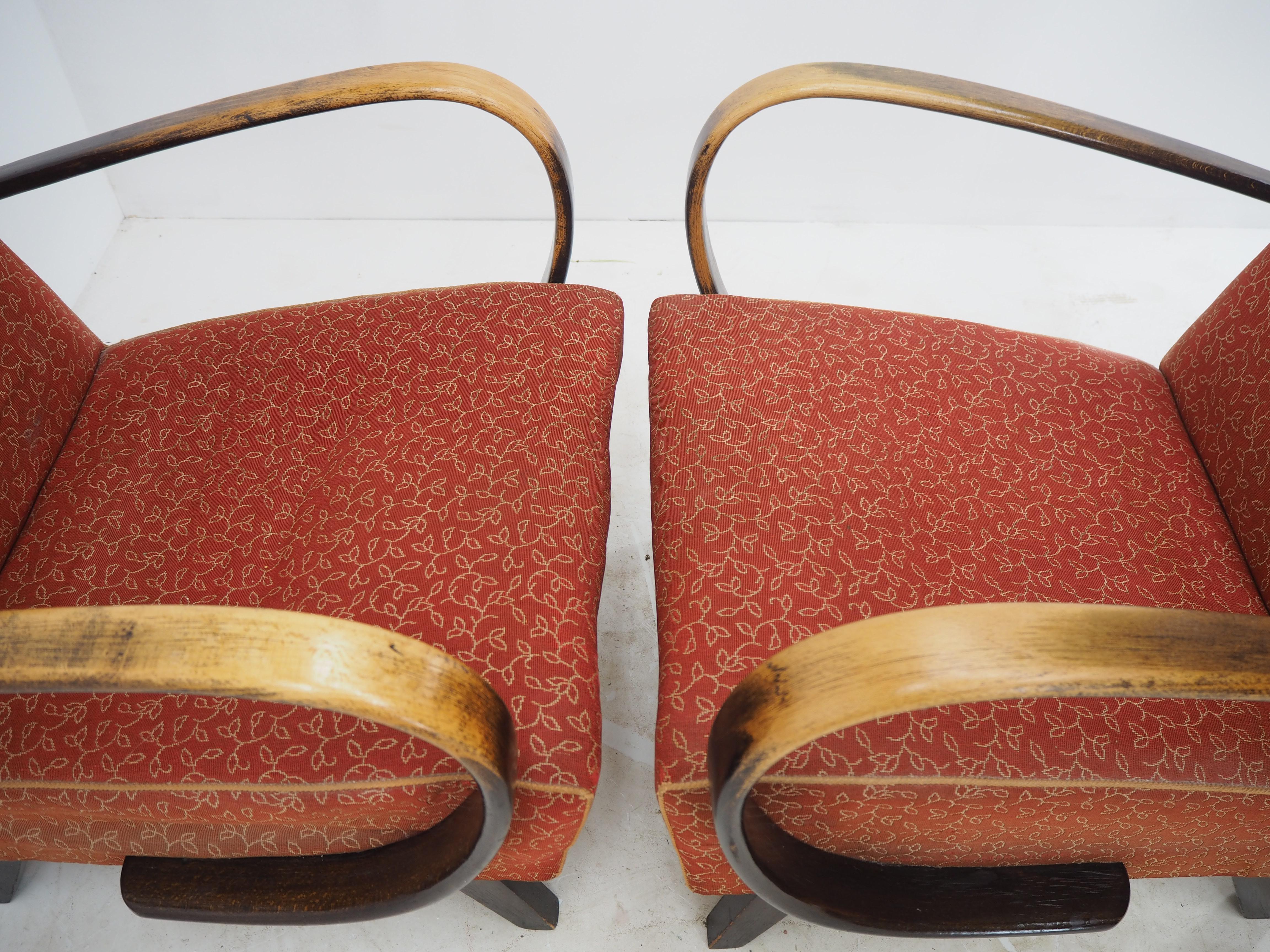 Pair of Art Deco Armchairs by Jindrich Halabala, Czechoslovakia, 1940s 1