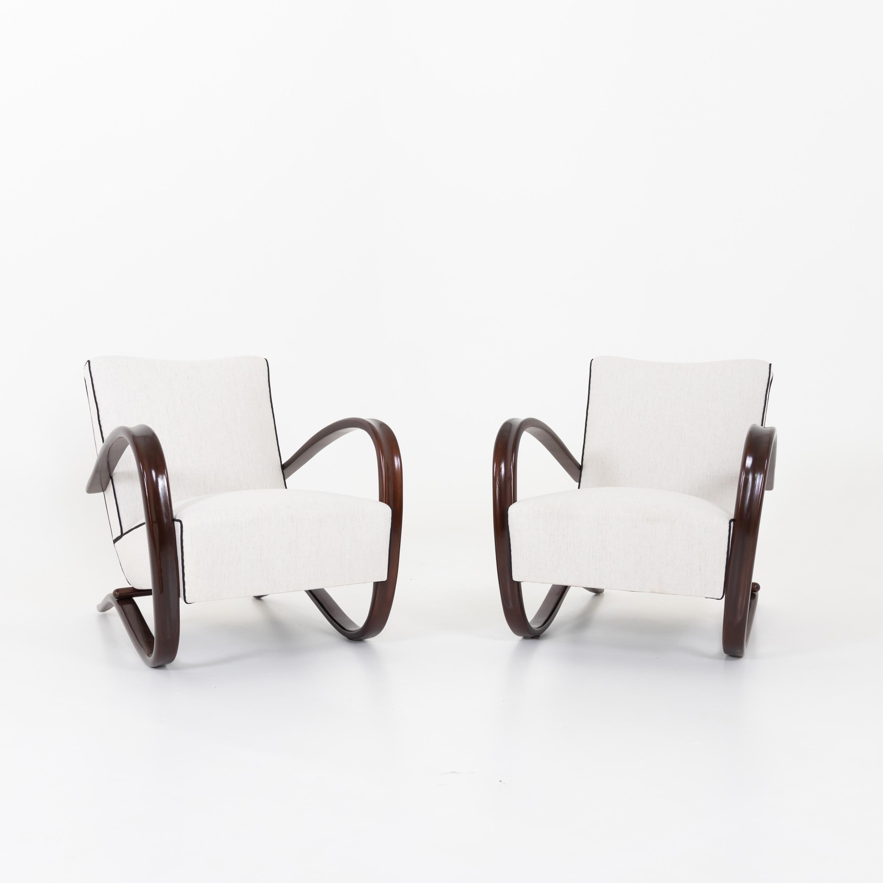 Pair of Art Deco Armchairs by Jindrich Halabala 6