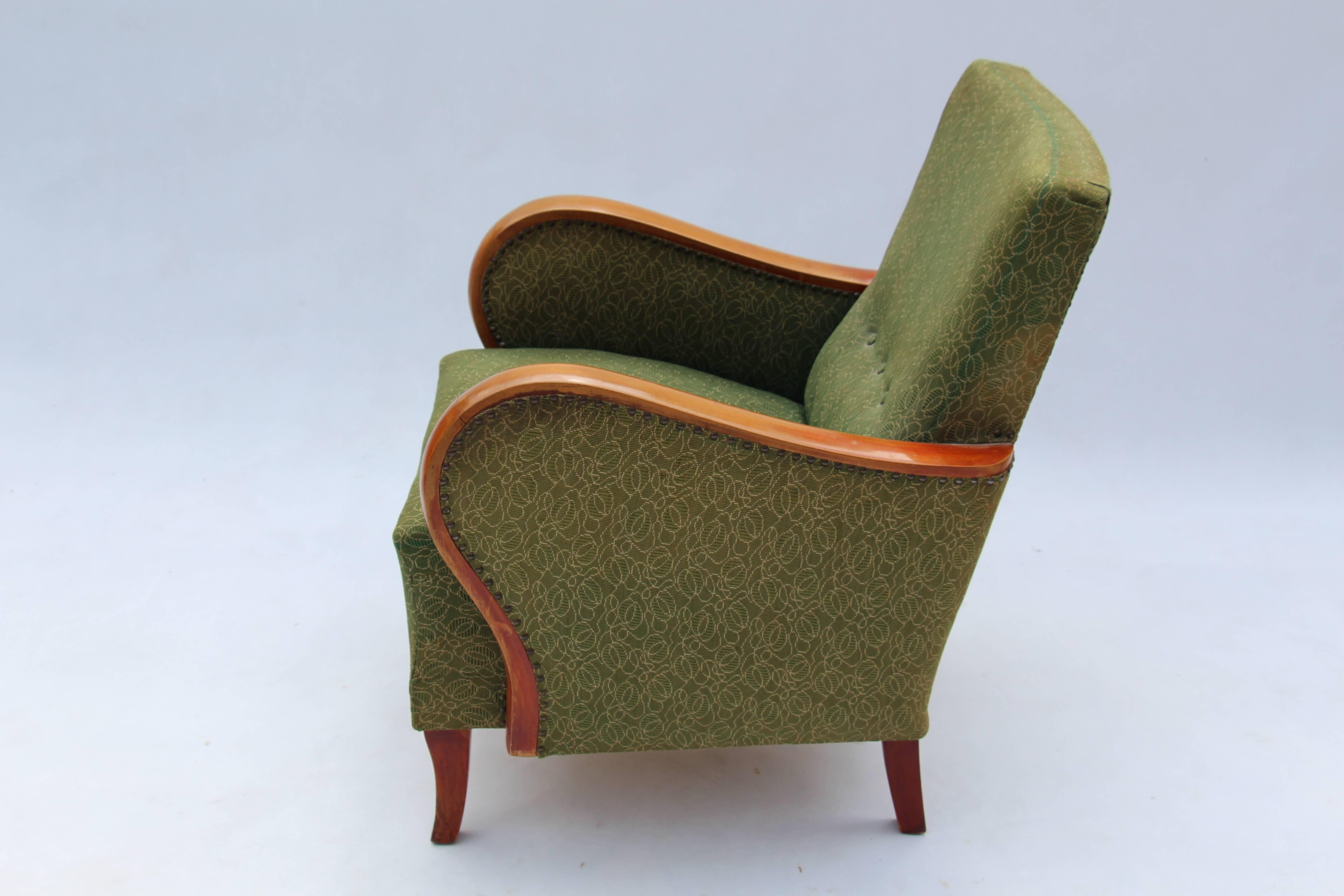 Hungarian Pair of Art Deco Armchairs, circa 1930