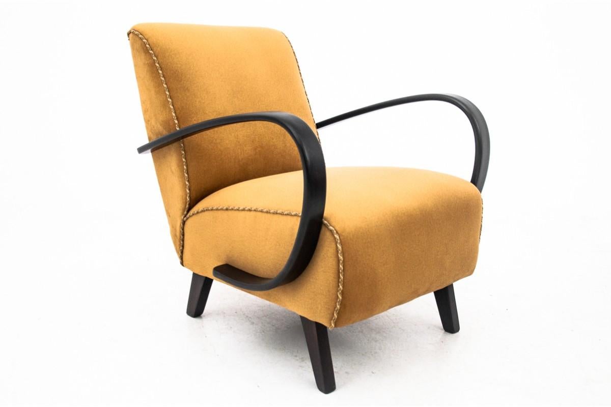 Paire de fauteuils Art déco, conçus par J. Halabala, République tchèque, années 1930 Bon état - En vente à Chorzów, PL