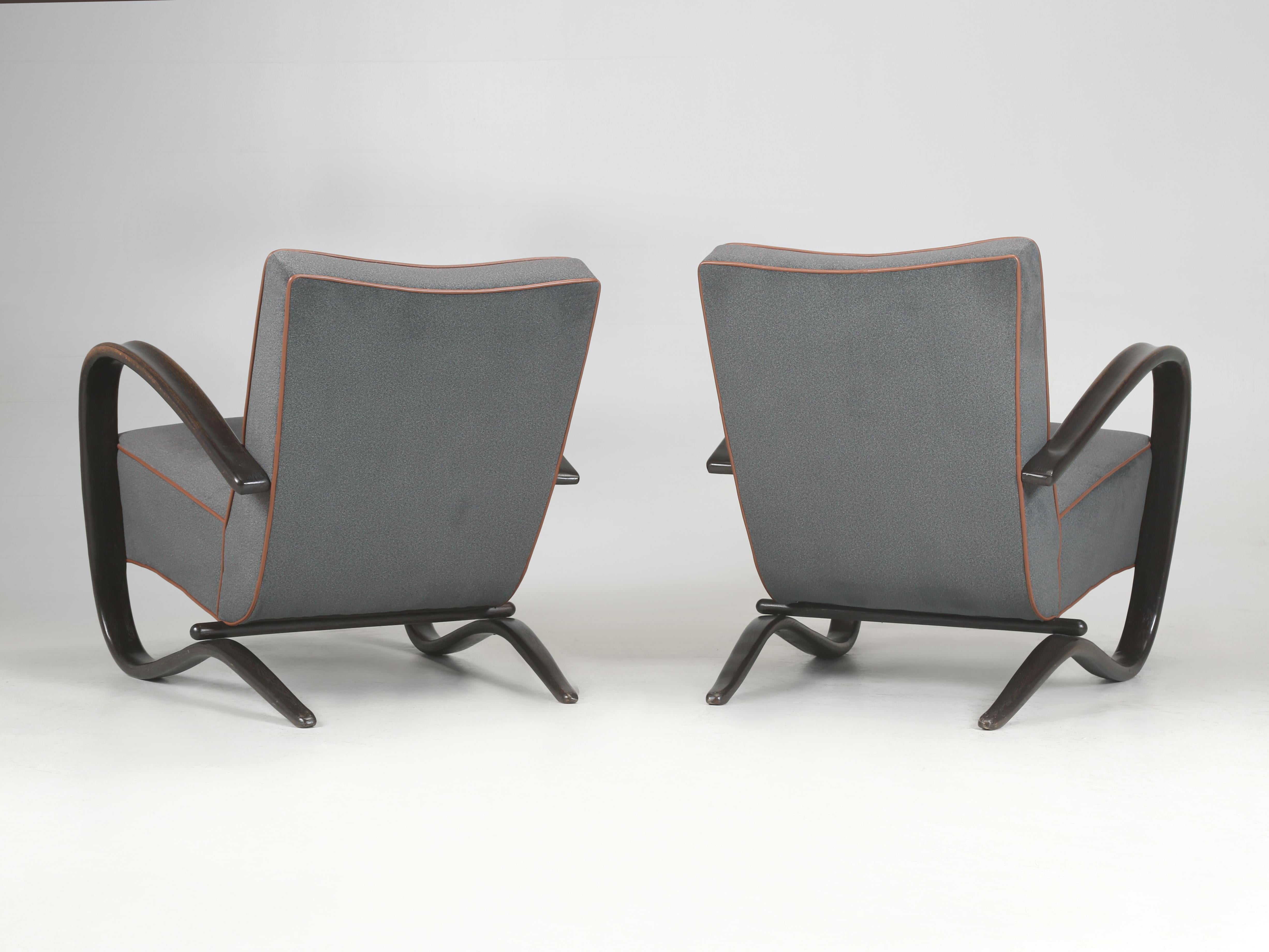 Paar Art-Deco-Sessel Entworfen von Jindrich Halabala  c 1930er Jahre Tschechoslowakei (Tschechisch) im Angebot