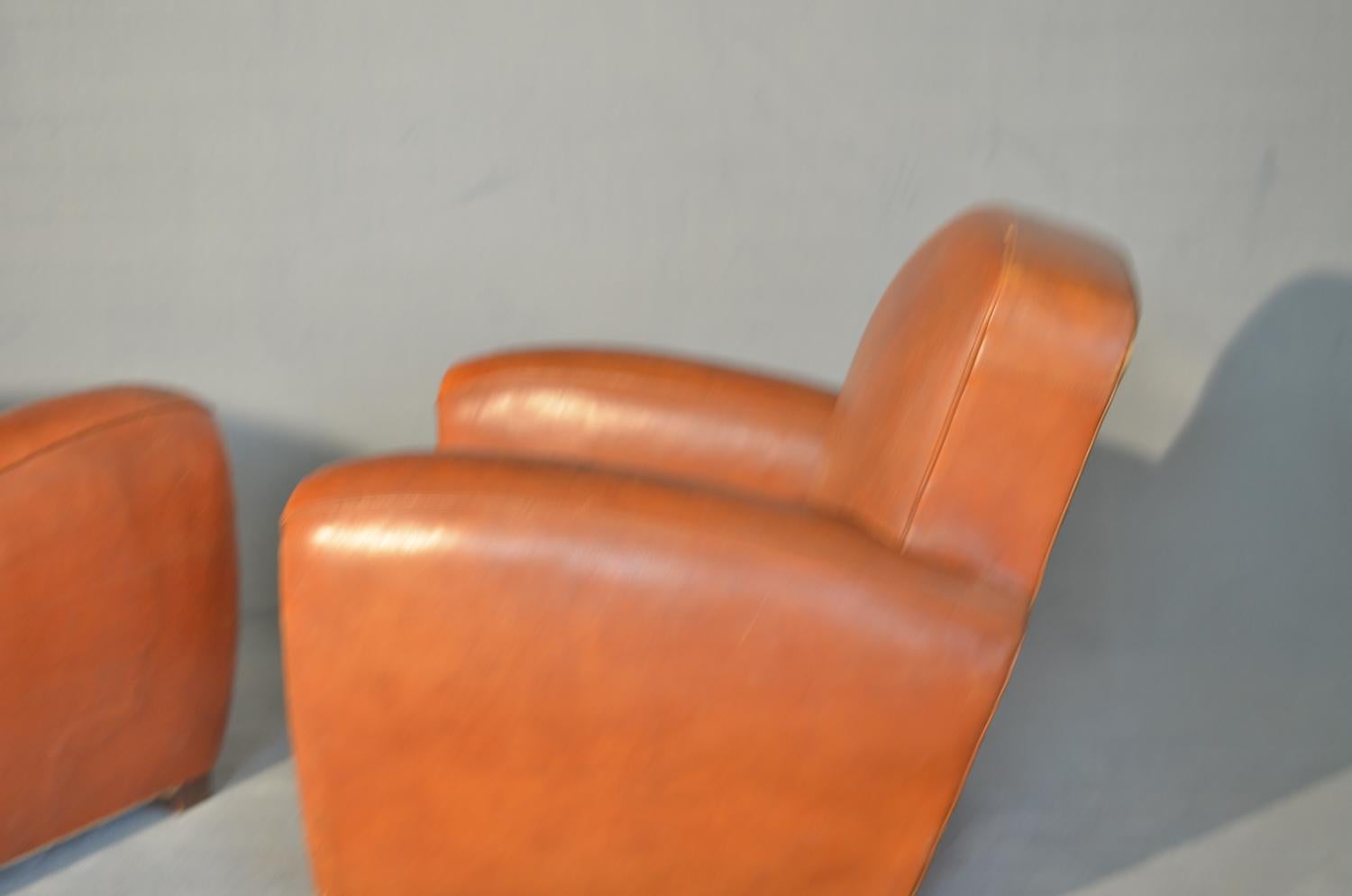 Pair of Art Deco Armchairs in Light Brown Leather of French Origin of 1920 For Sale 9