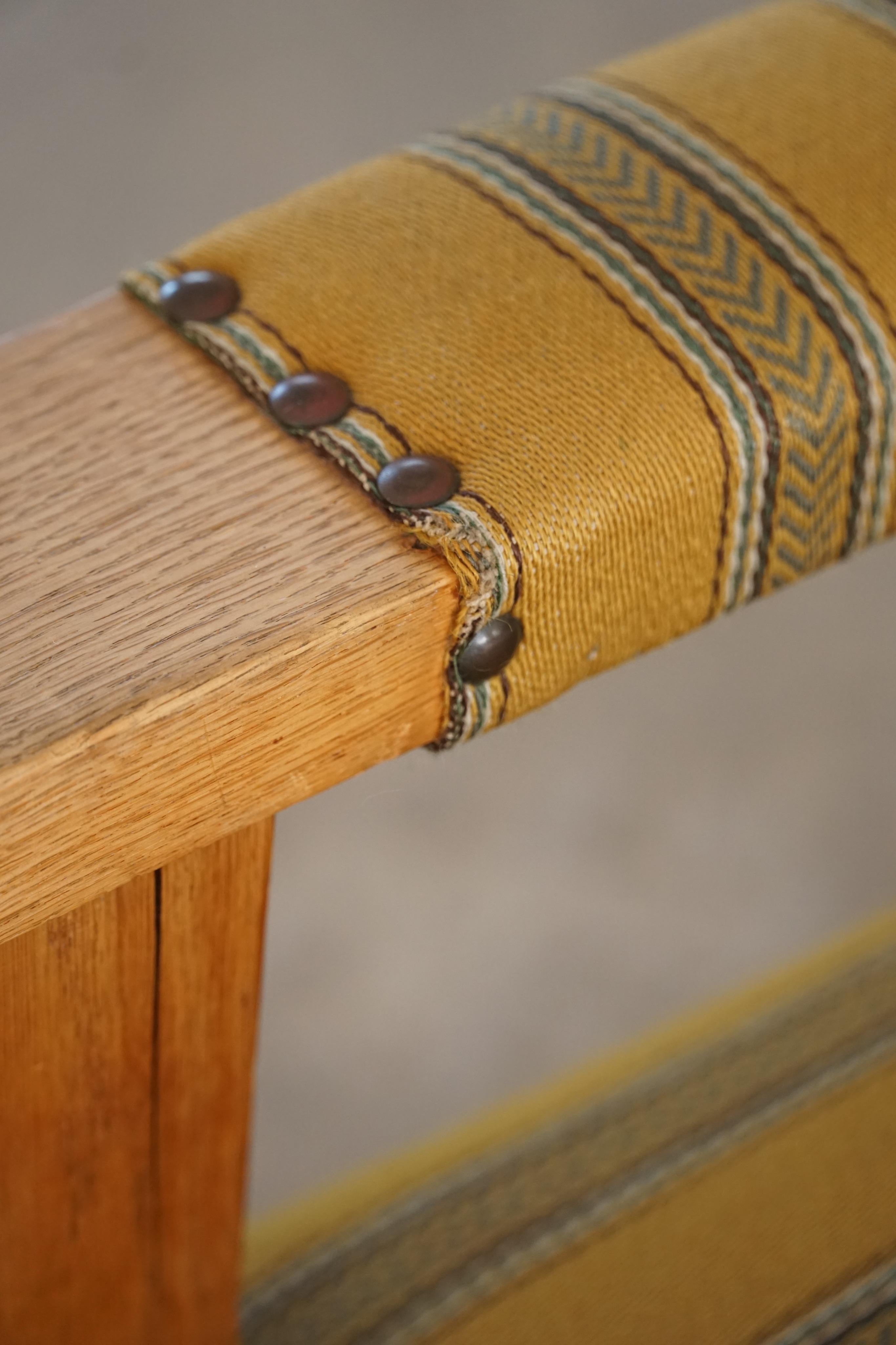 Coppia di poltrone Art Déco in Oak e tessuto, ebanisteria danese, anni '40 in vendita 7