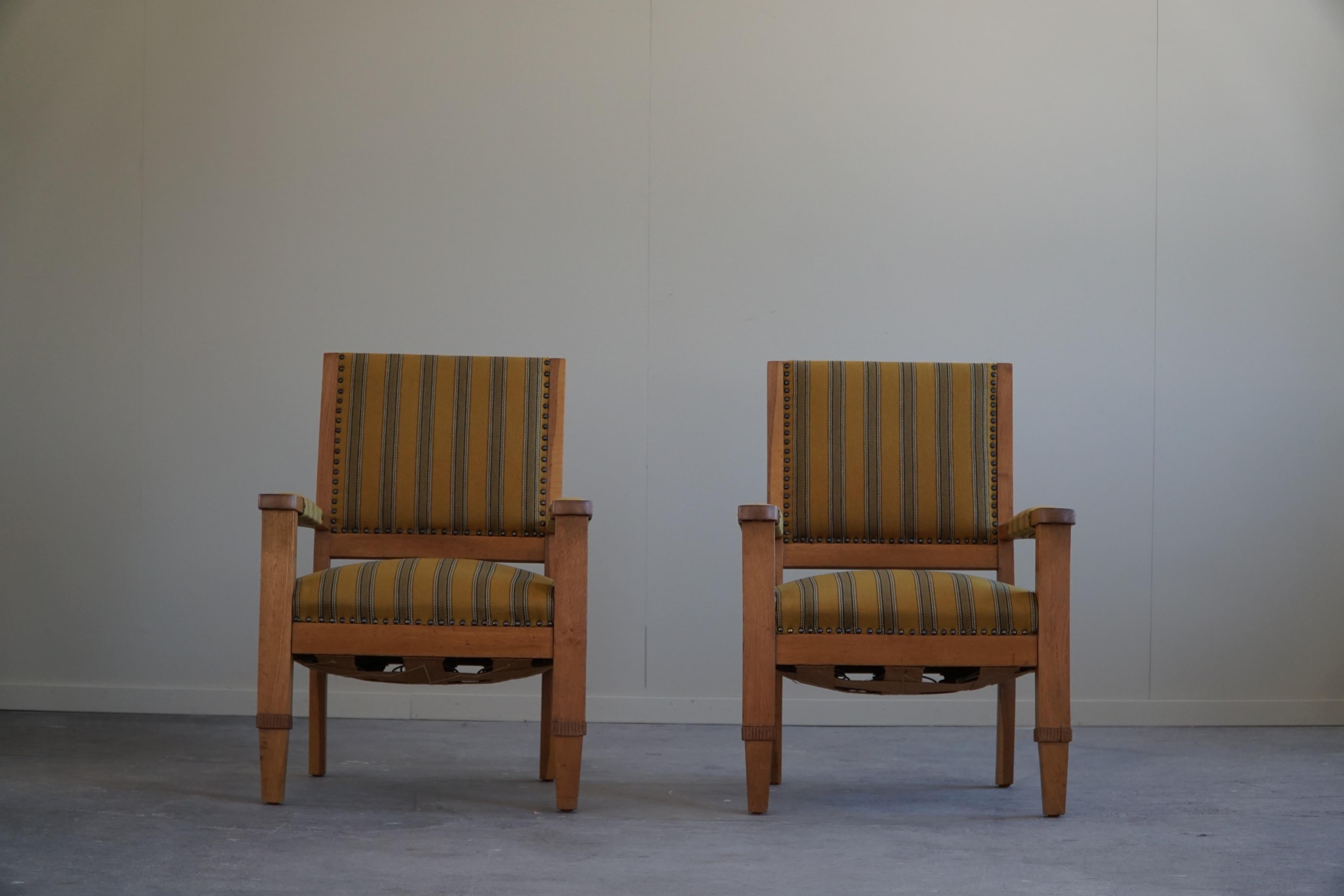 Paire de fauteuils Art Déco en chêne et tissu, ébéniste danois, années 1940 en vente 2