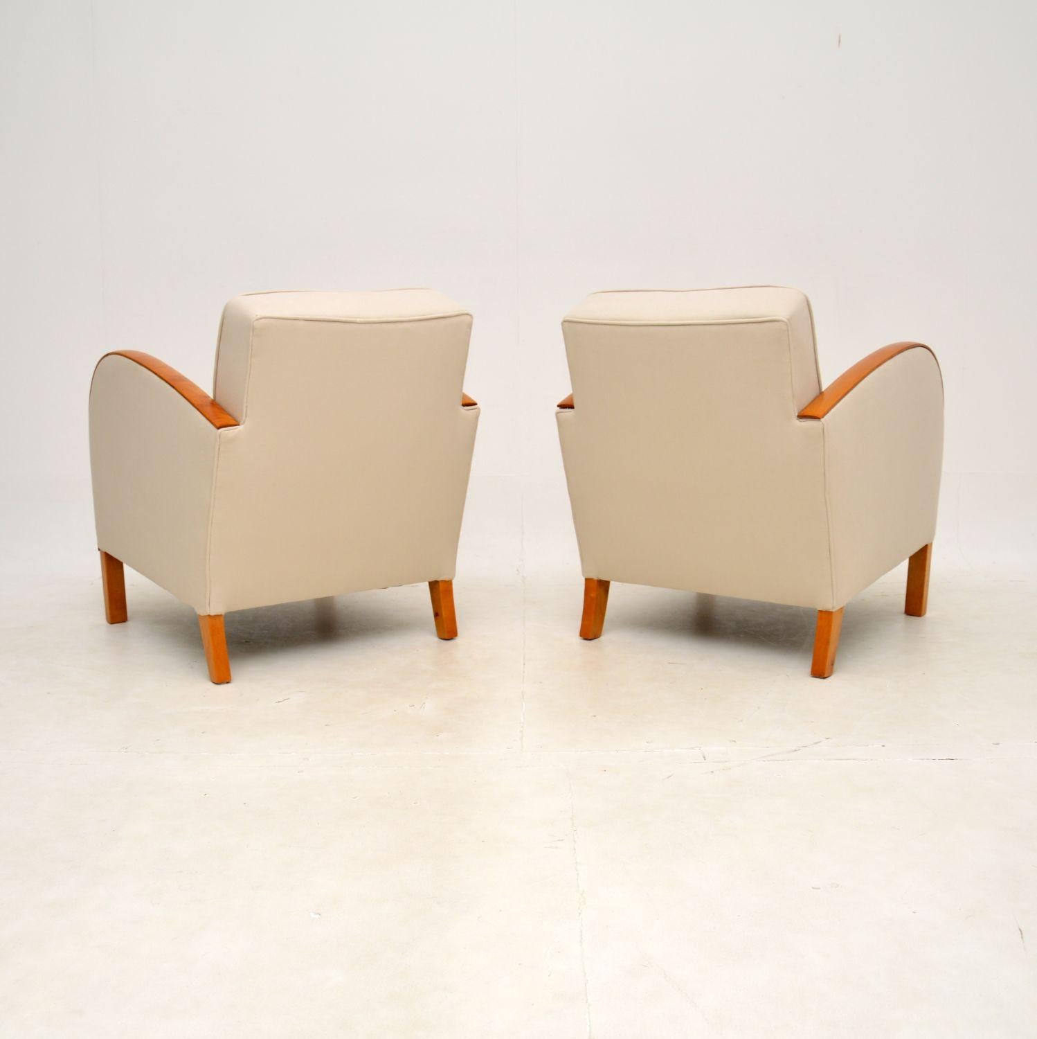 Pair of Art Deco Armchairs in Satin Birch In Good Condition In London, GB