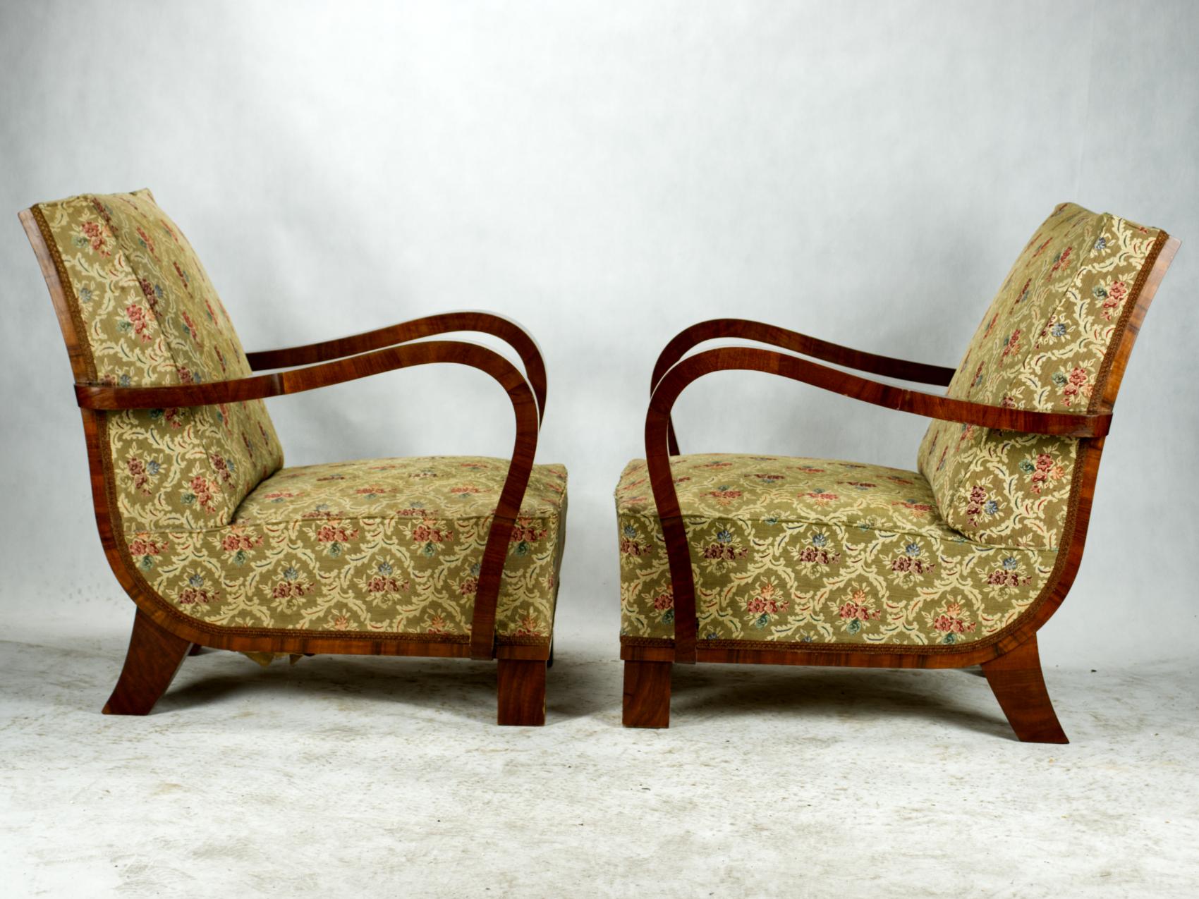 Pair of Art Deco lounge chairs in original condition, 1930s.