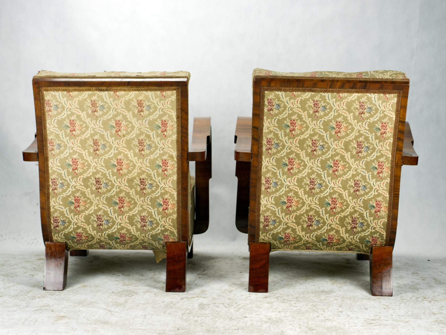 European Pair of Art Deco Armchairs / Lounge Chairs, 1930s