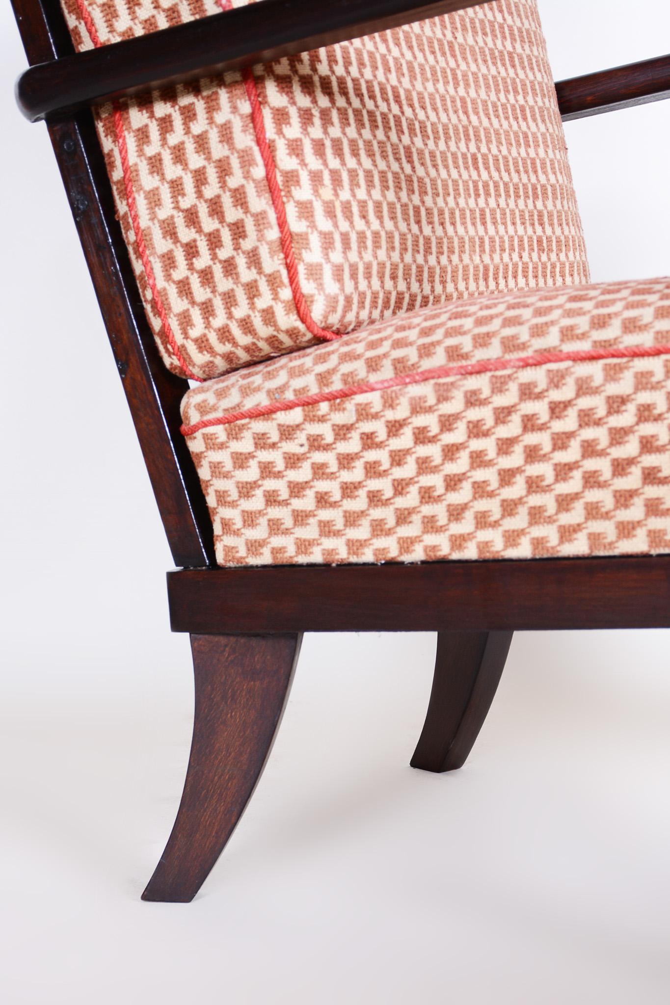 Paire de fauteuils Art Déco fabriqués dans les années 1930, non restaurés, en hêtre d'origine en vente 6