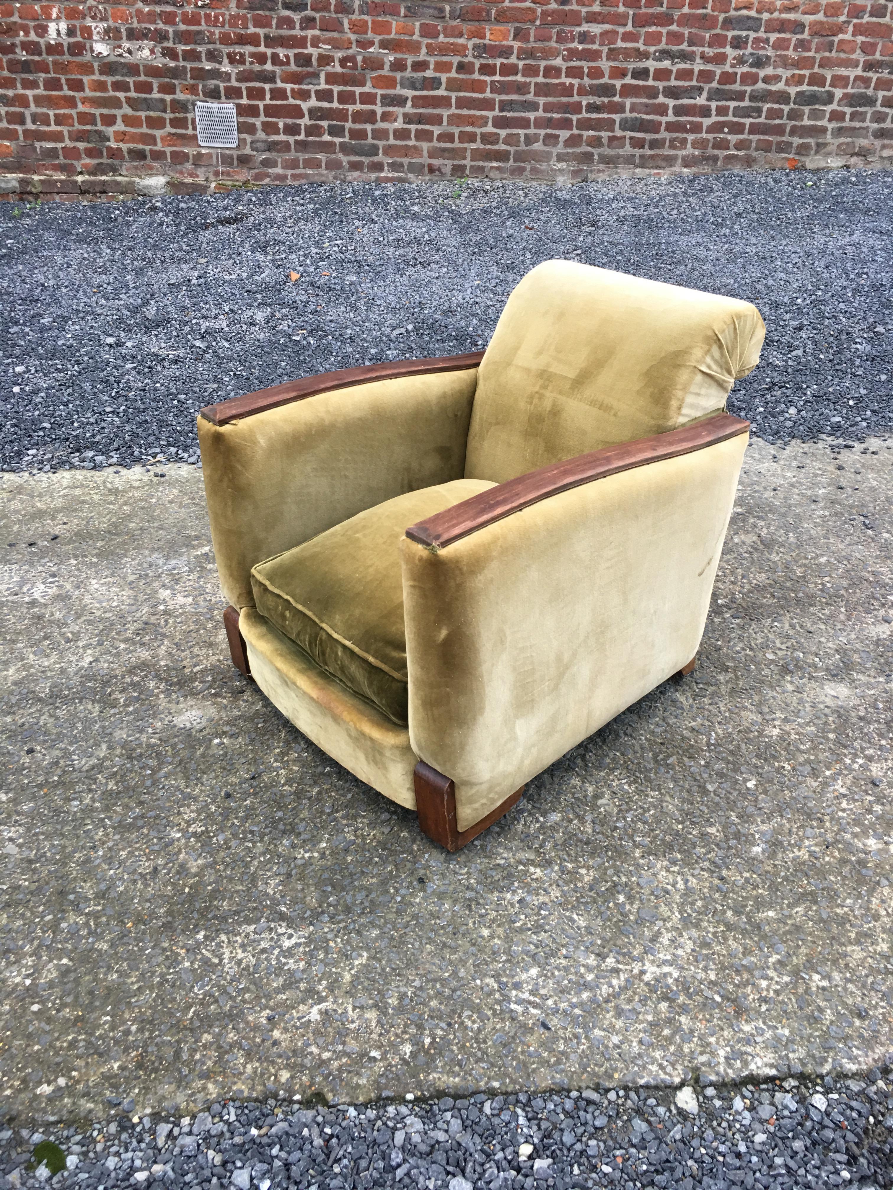 Pair of Art Deco Armchairs, Mahogany and Fabric, circa 1930 For Sale 5