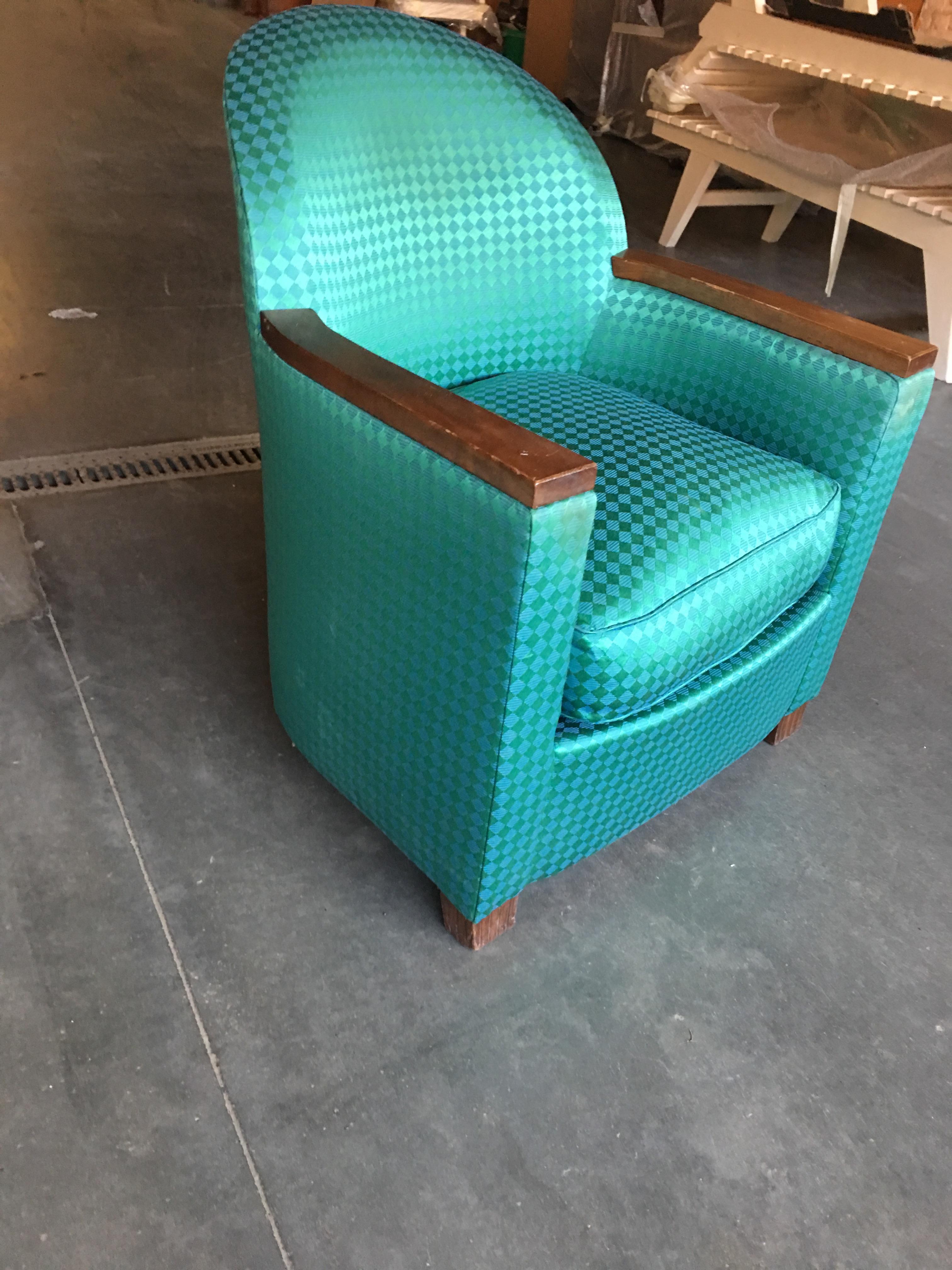 Milieu du XXe siècle Paire de fauteuils Art Déco, acajou et tissu, vers 1930 en vente