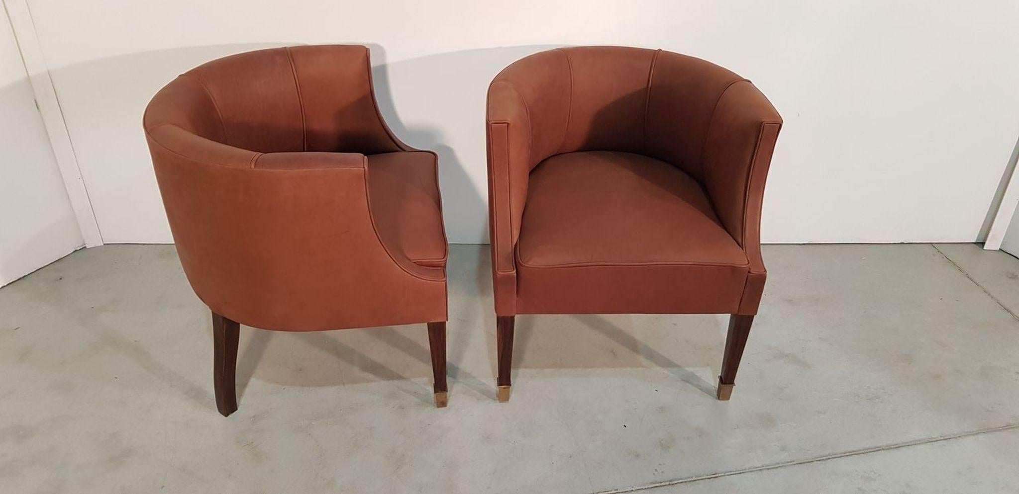 Pair of Art Deco Armchairs on Walnut Legs Covered Brown Leather, Hungary, 1930s For Sale 4