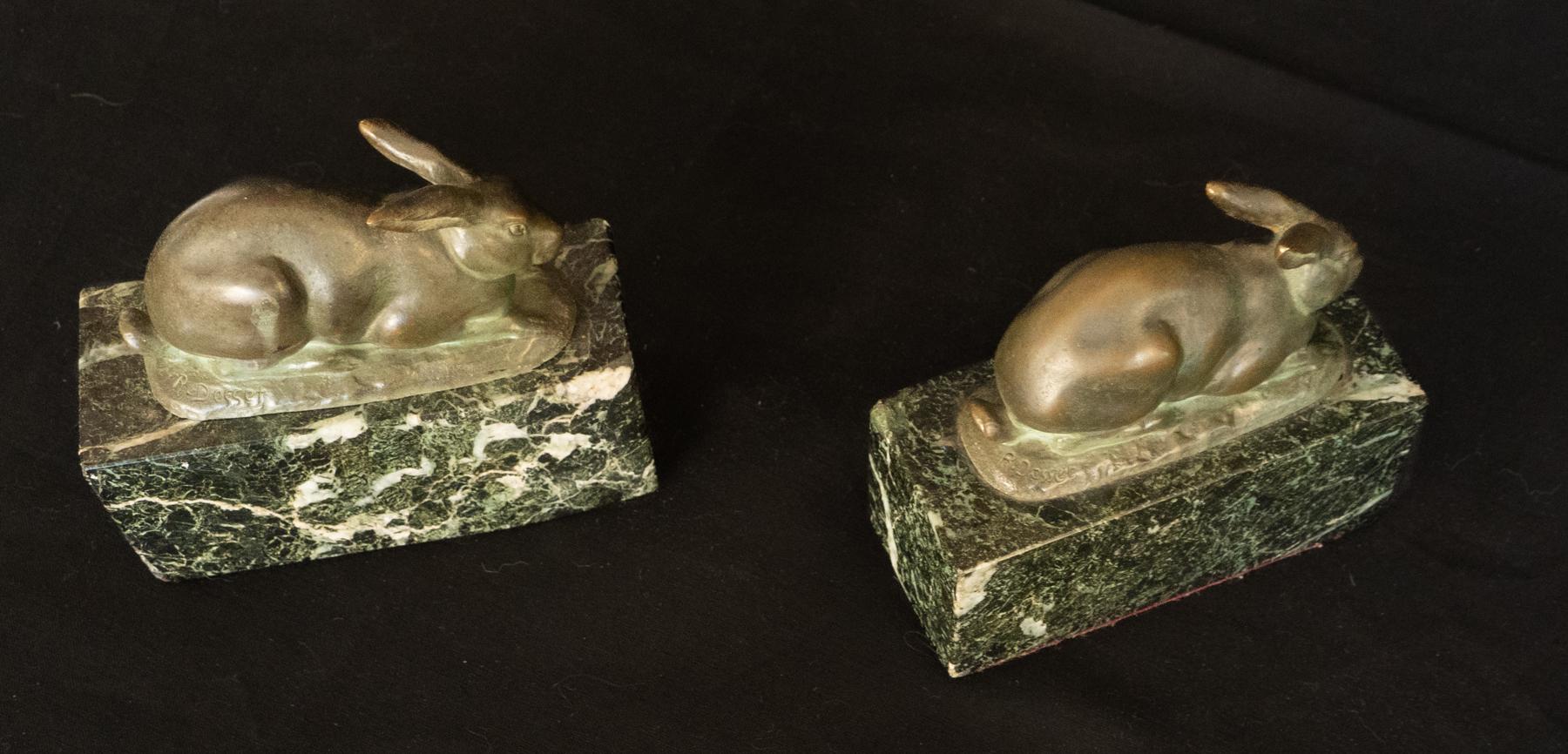 Early 20th Century Pair of Art Deco Austrian Bronze Rabbits Signed R. Desset For Sale