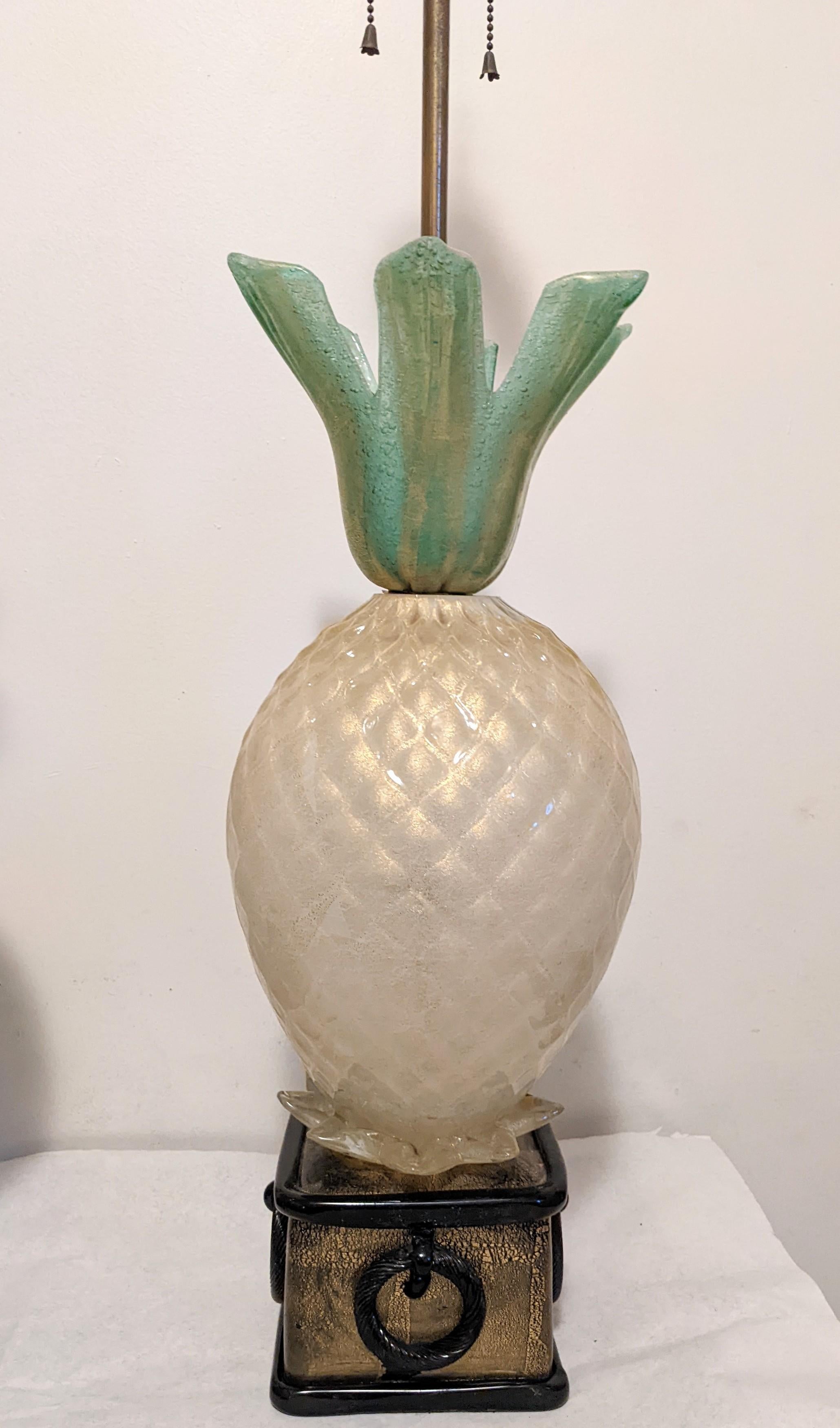 Pair of Art Deco Barovier Pineapple Lamps For Sale 3