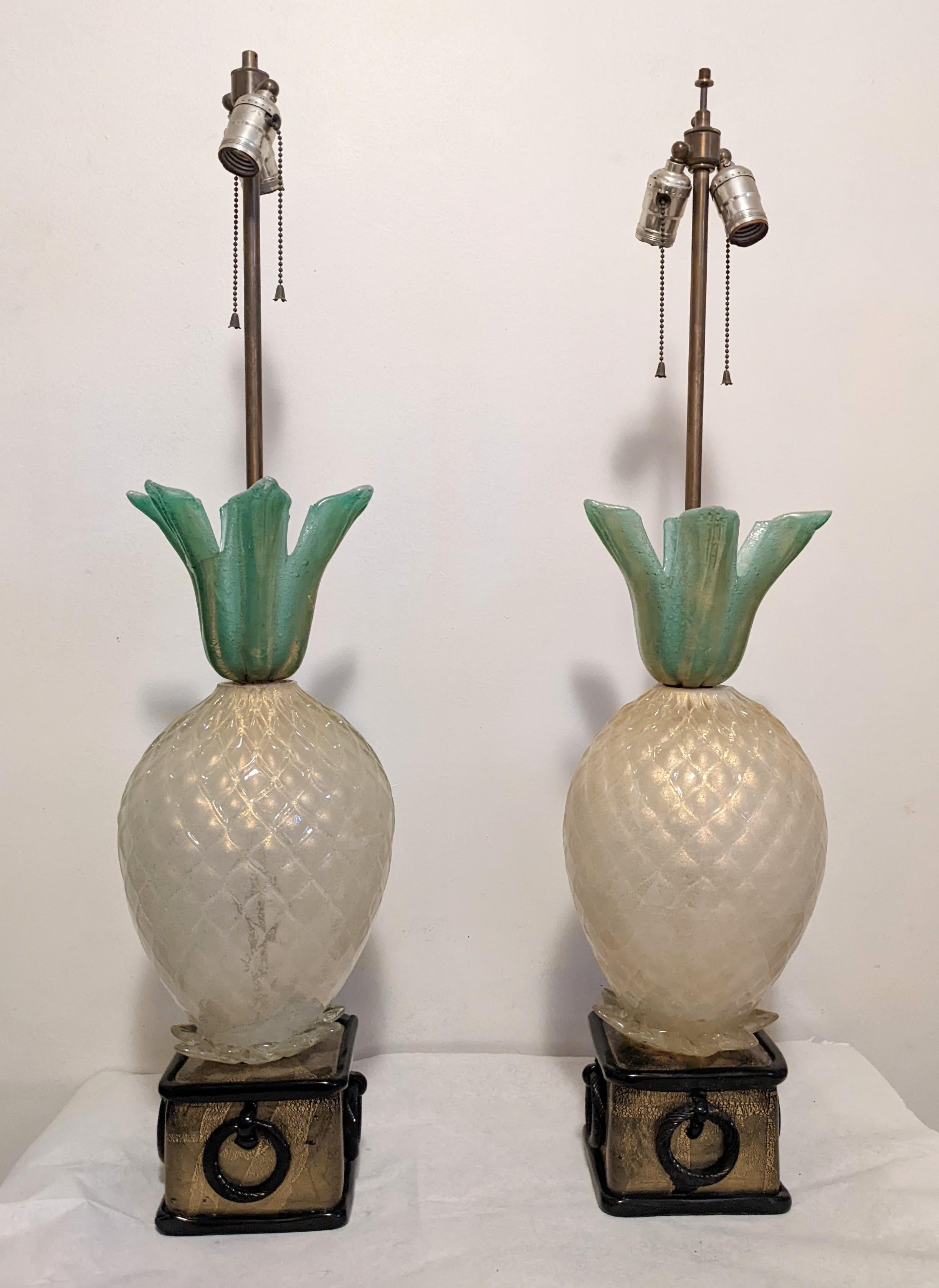 Pair of Art Deco Barovier Pineapple Lamps In Good Condition For Sale In Riverdale, NY